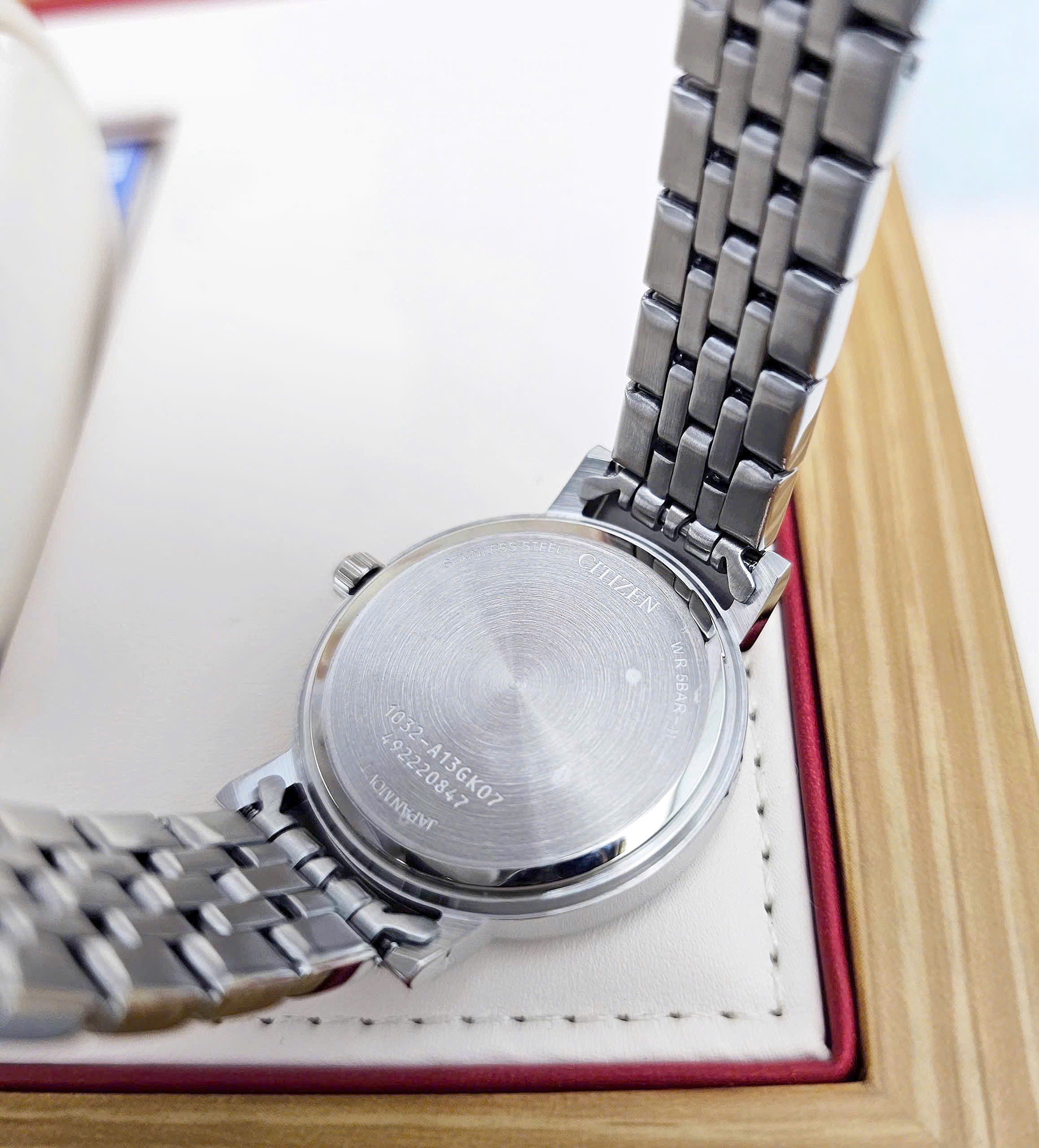 Đồng Hồ Nữ Citizen Quartz Beginning Blue EL3100-55N – Vẻ Đẹp Hoàn Mỹ Dành Cho Quý Cô Sành Điệu