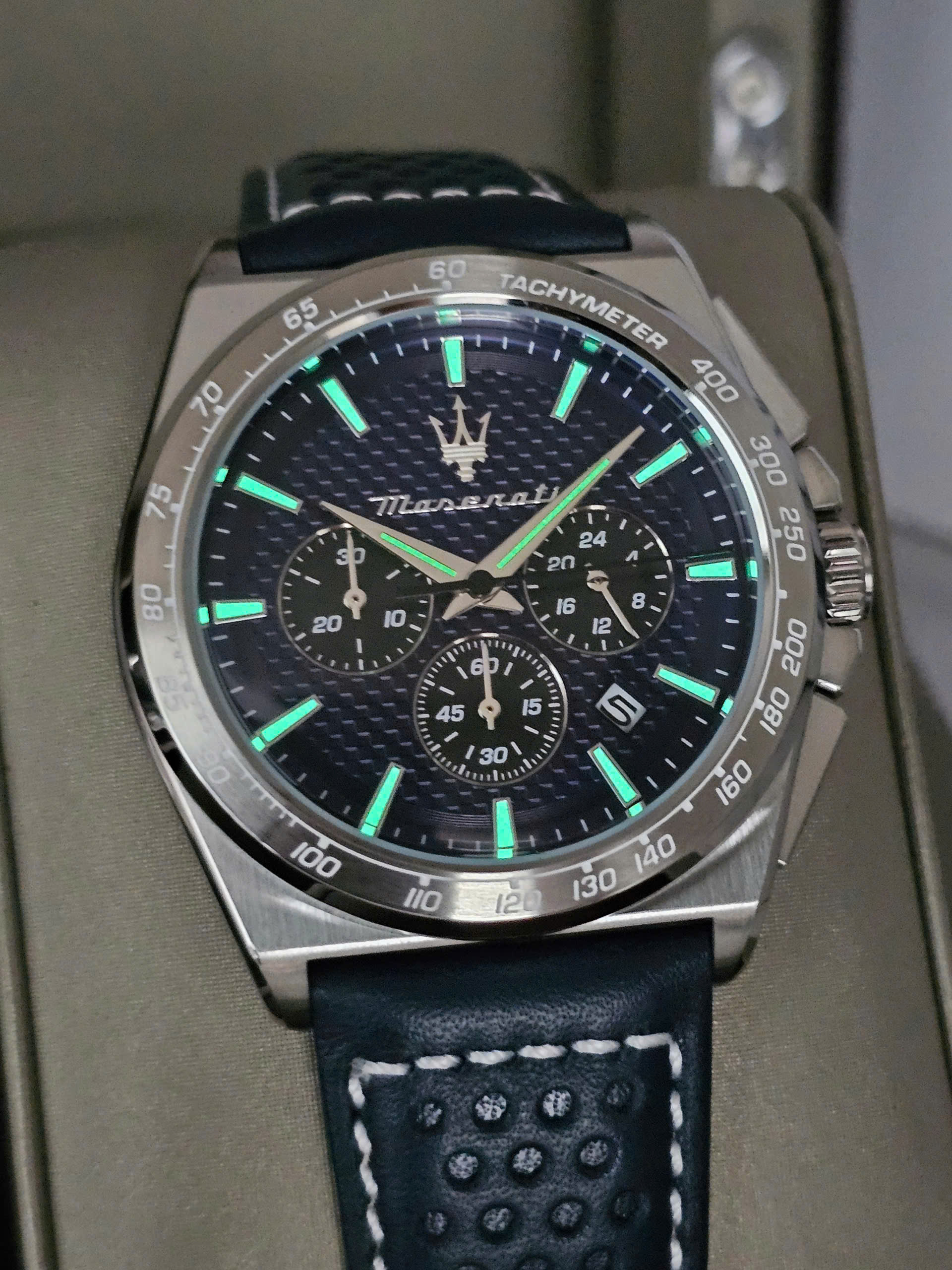 Đồng hồ Maserati Velocità Chronograph R8871652001 – Siêu phẩm 2025 cho quý ông mạnh mẽ