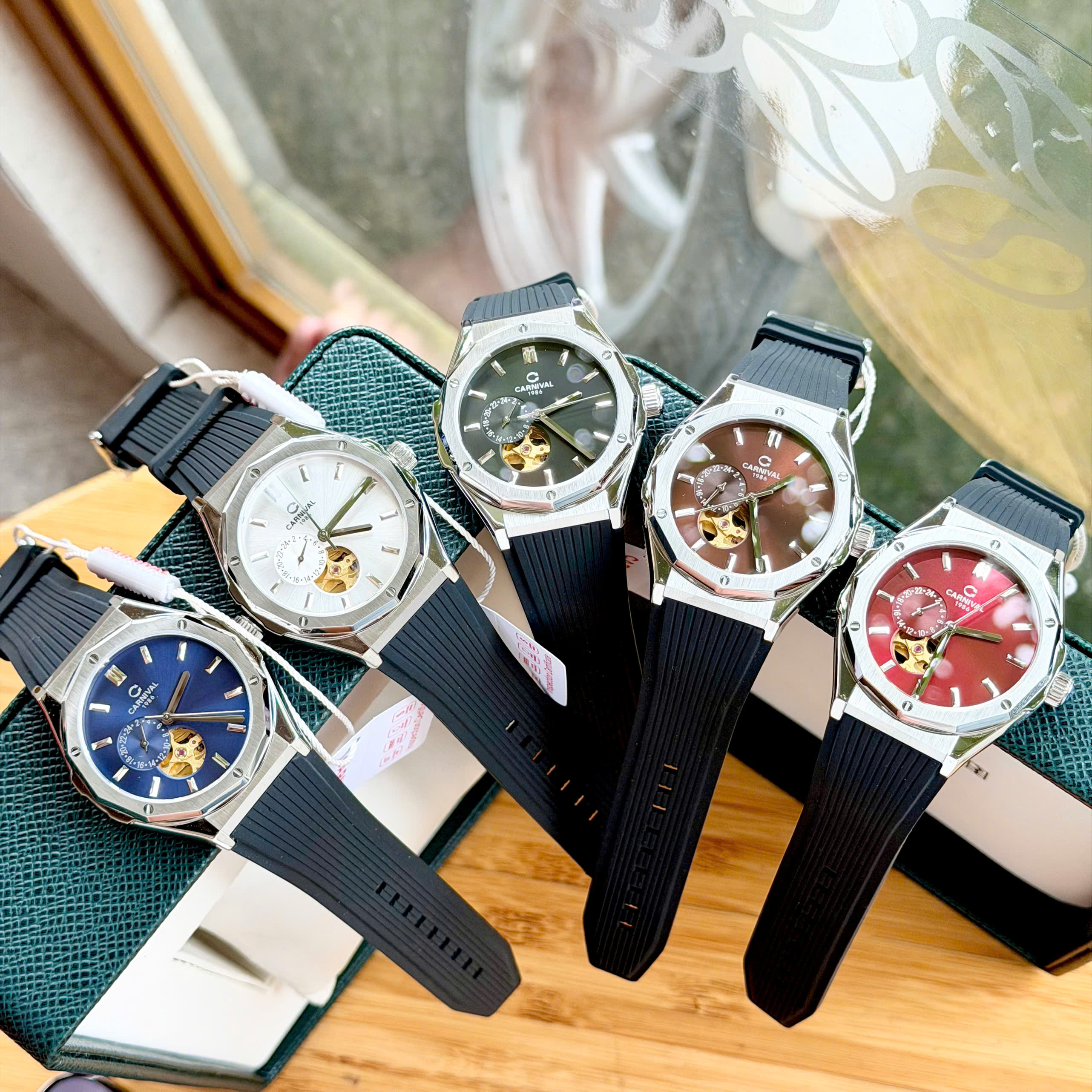 Đồng hồ Carnival 8189G Mới Nhất – Thiết Kế Sang Trọng, Đẳng Cấp Như Hublot Orlinski - Đủ màu