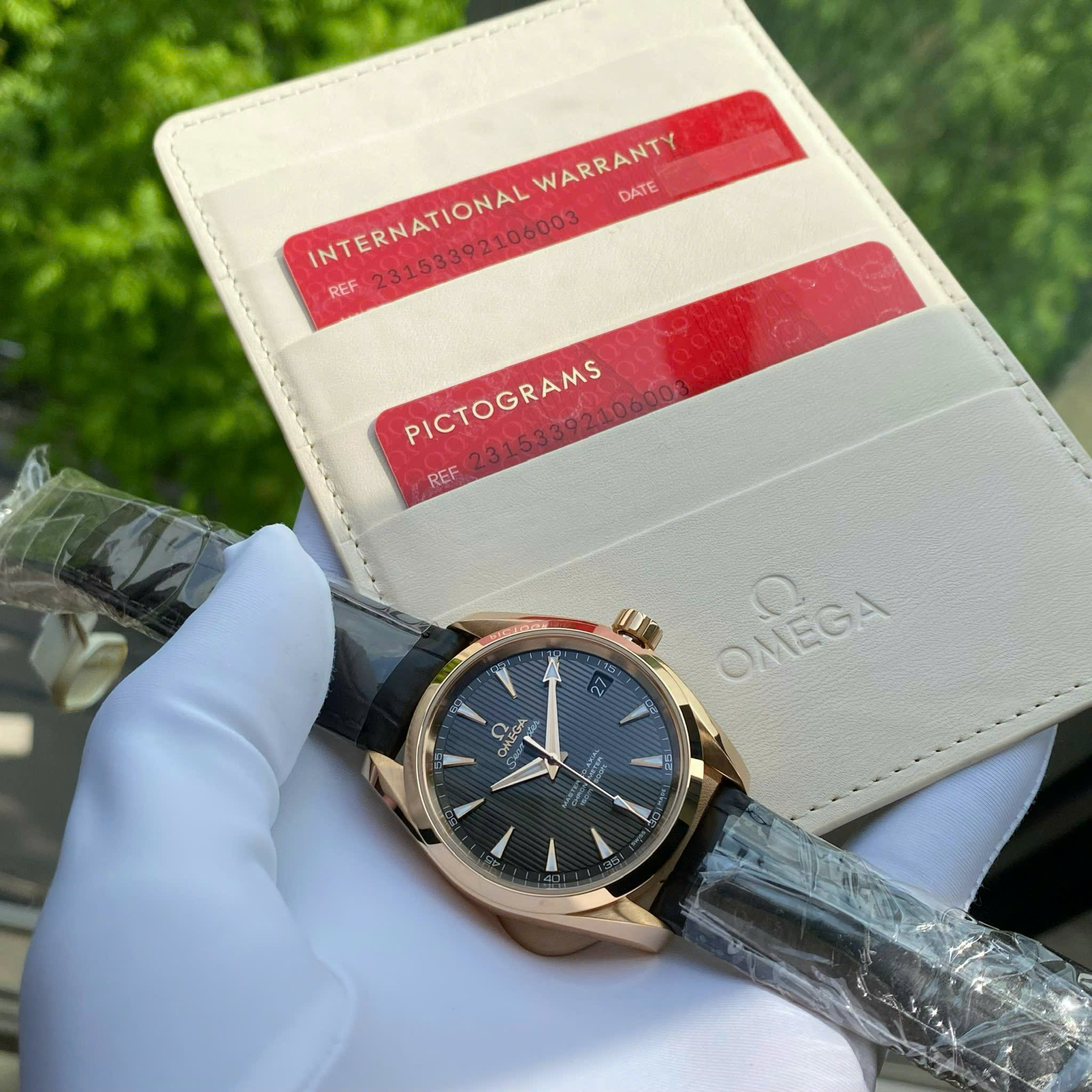 Đồng hồ Omega Aqua Terra 18k Rose Gold 38.5mm – Đỉnh Cao Sang Trọng và Hiếm Có