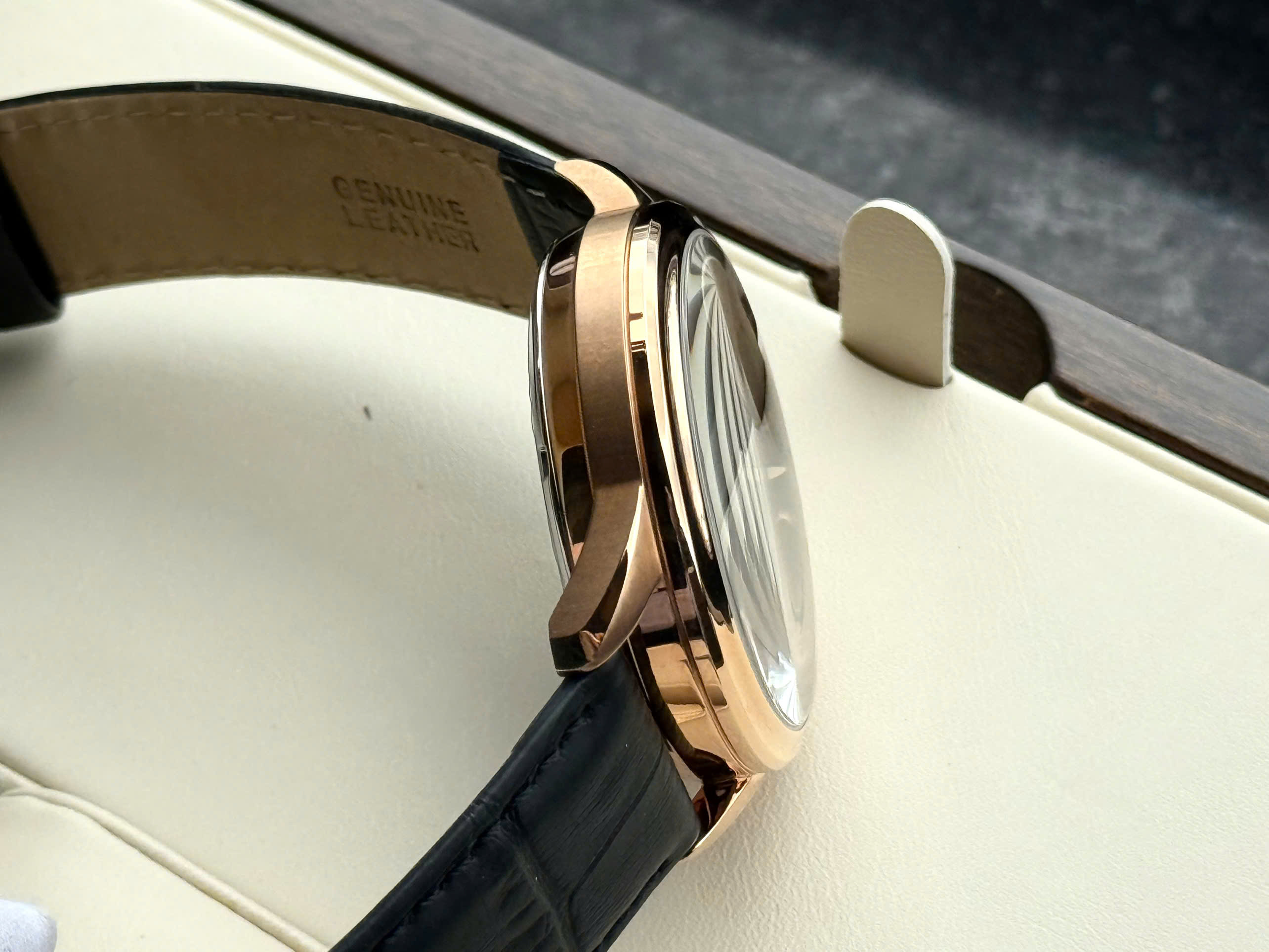 Đồng Hồ Nam Bulova Classic Automatic 97A140 – Lộ Cơ Độc Đáo, Sang Trọng Và Hiếm Gặp