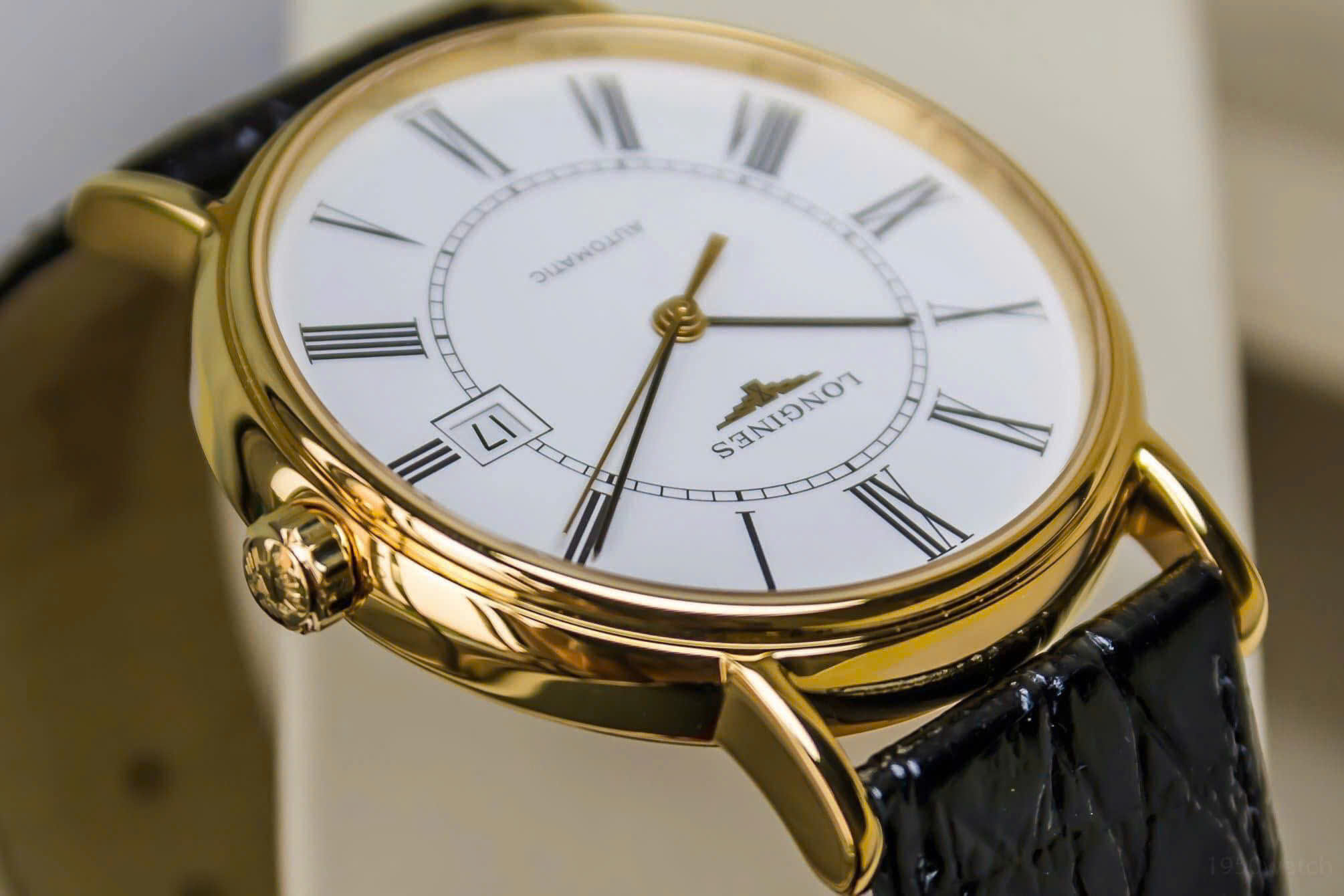 Đồng hồ Longines Presence L4.921.2.11.2 – Vẻ Đẹp Kinh Điển Cho Quý Ông Thanh Lịch