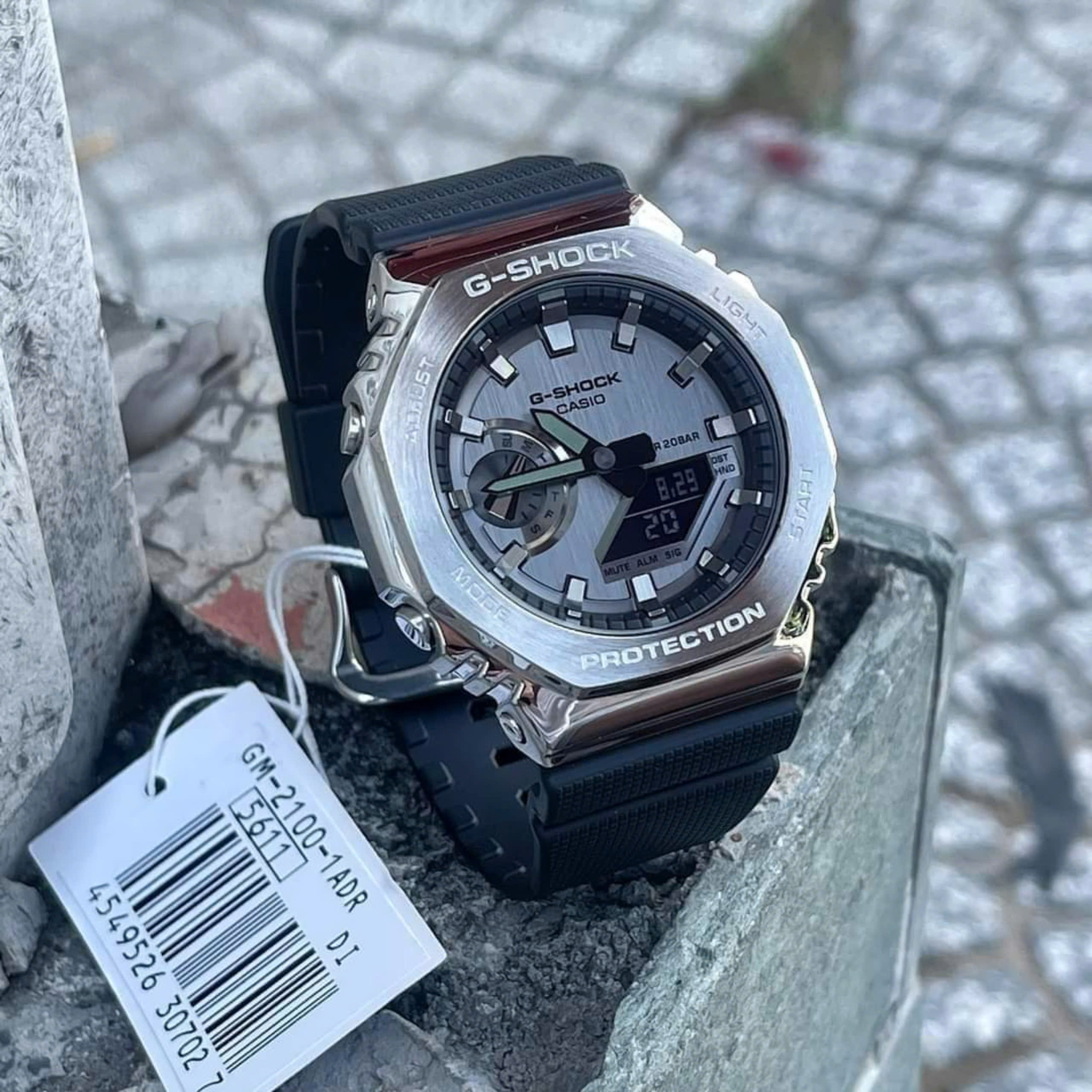 Đồng hồ G-Shock GM-2100-1A – Định Nghĩa Mới Cho Đồng Hồ Kim Loại Thời Thượng 2025
