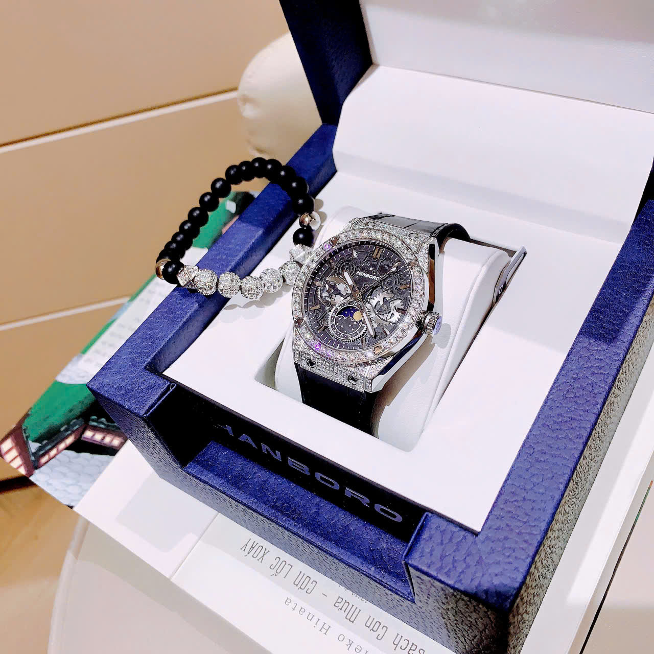 Đồng Hồ Hanboro By Huboler – Thiết Kế Nam Tính, Lịch Lãm & Bền Bỉ