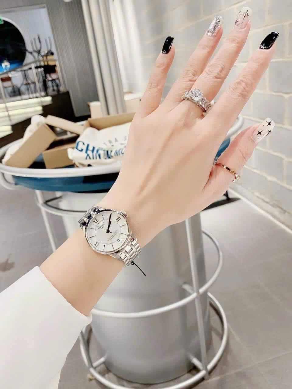 ĐỒNG HỒ Tissot Chemin Powermatic 80 T099.207.11.118.00 – Nét đẹp cổ điển châu Âu dành cho quý cô thanh lịch