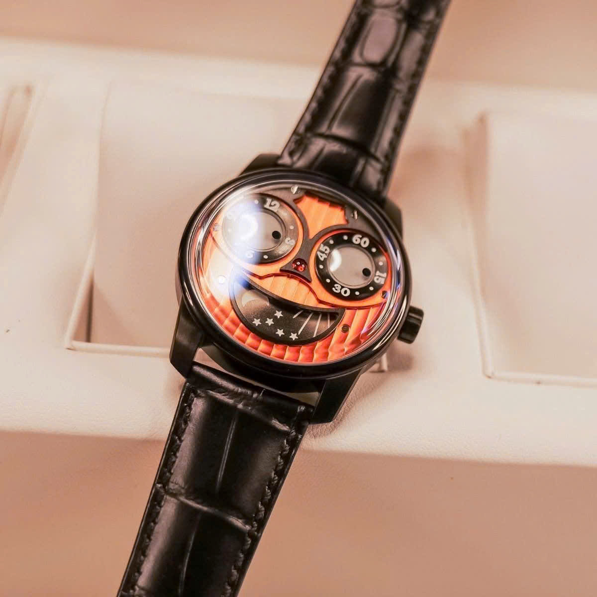 Đồng Hồ Nam Oblvlo Jm-Bob Watches Màu Đen - Bạc : mặt “smiley” độc đáo, đeo là nổi bật ngay