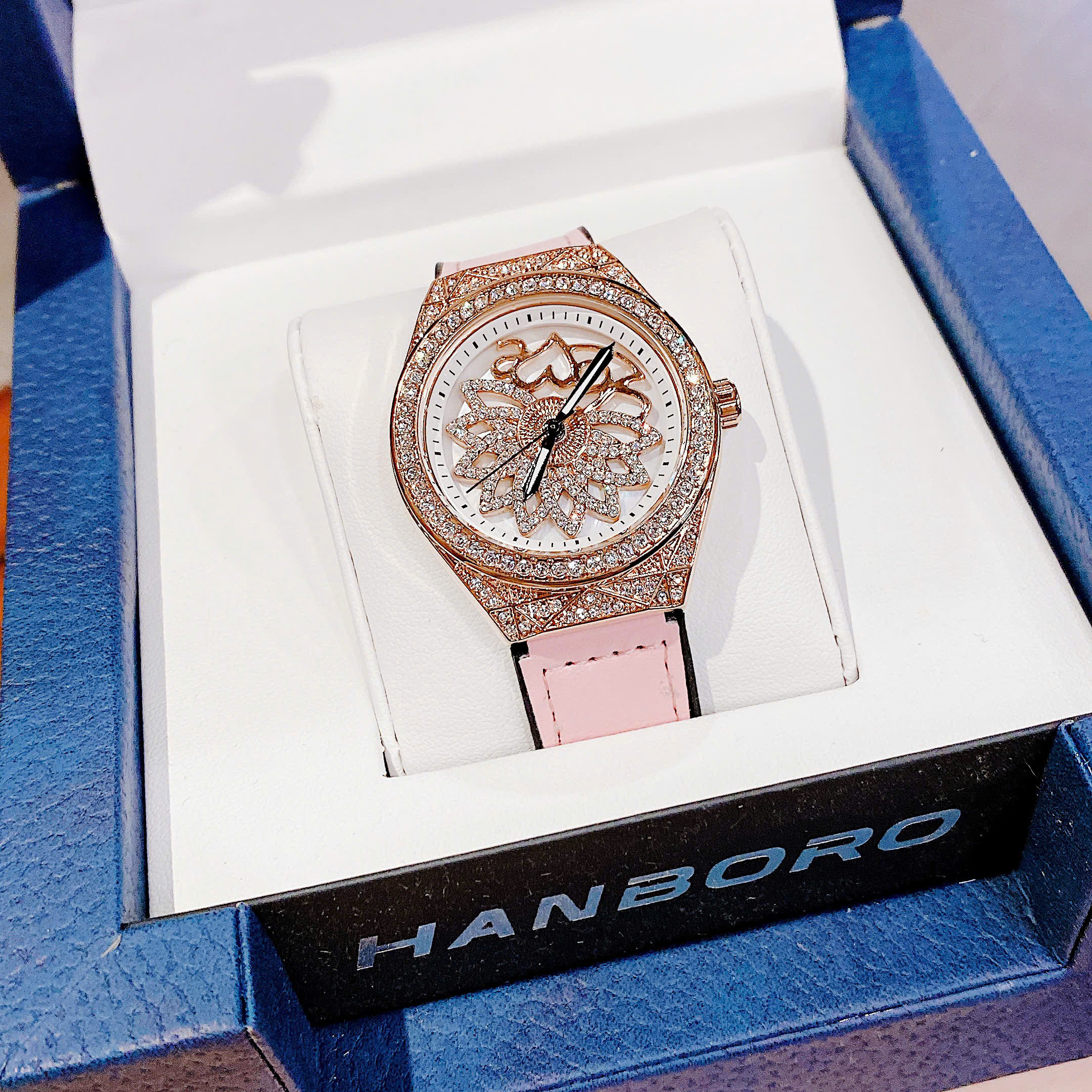 Đồng Hồ Hanboro Nữ Size 37mm – Thiết Kế Mặt Xoay Siêu Hot & Độc Đáo