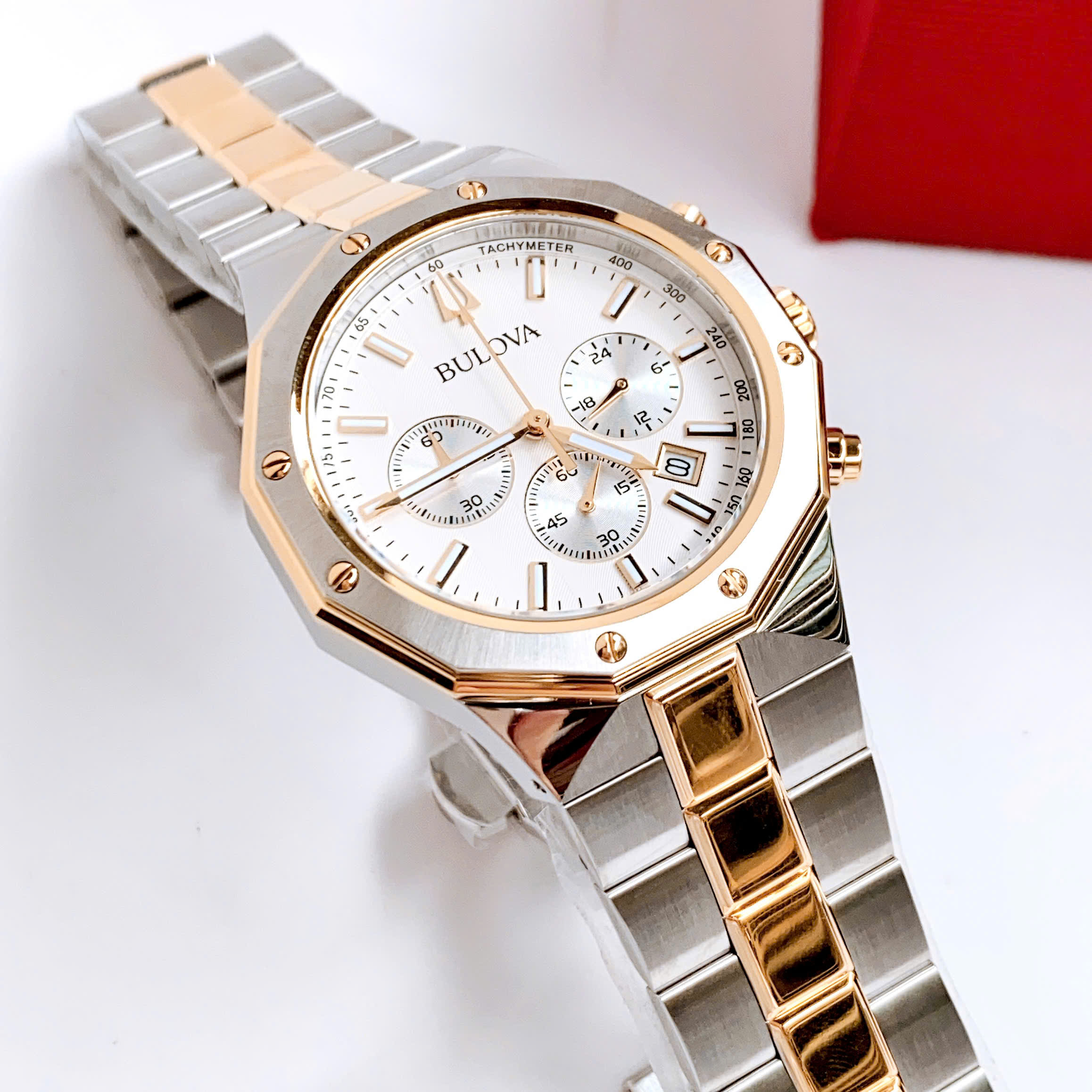 Đồng hồ Bulova Prestige Classic 98B450 – Biểu tượng đẳng cấp mới cho quý ông hiện đại