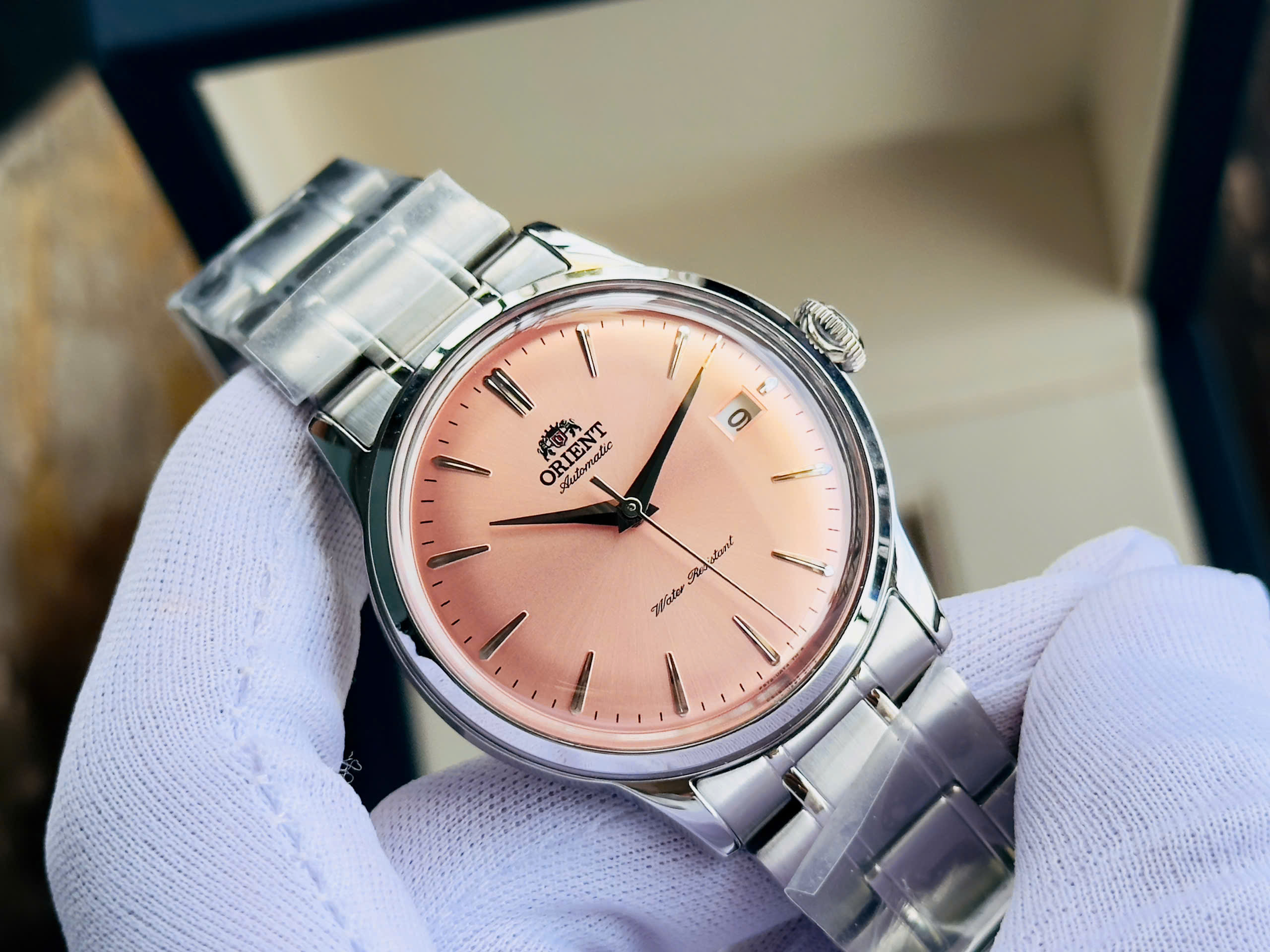 Đồng hồ Orient Bambino RA-AC0M11Y30B – Vẻ đẹp cổ điển dành cho cổ tay nhỏ