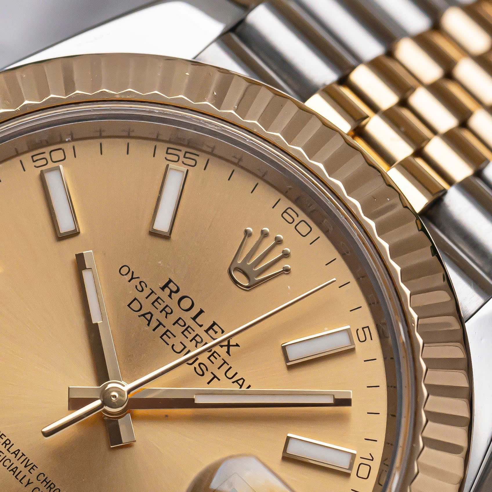Đồng hồ Rolex Datejust 126333 Champagne Dial – Đỉnh Cao Của Sự Thanh Lịch