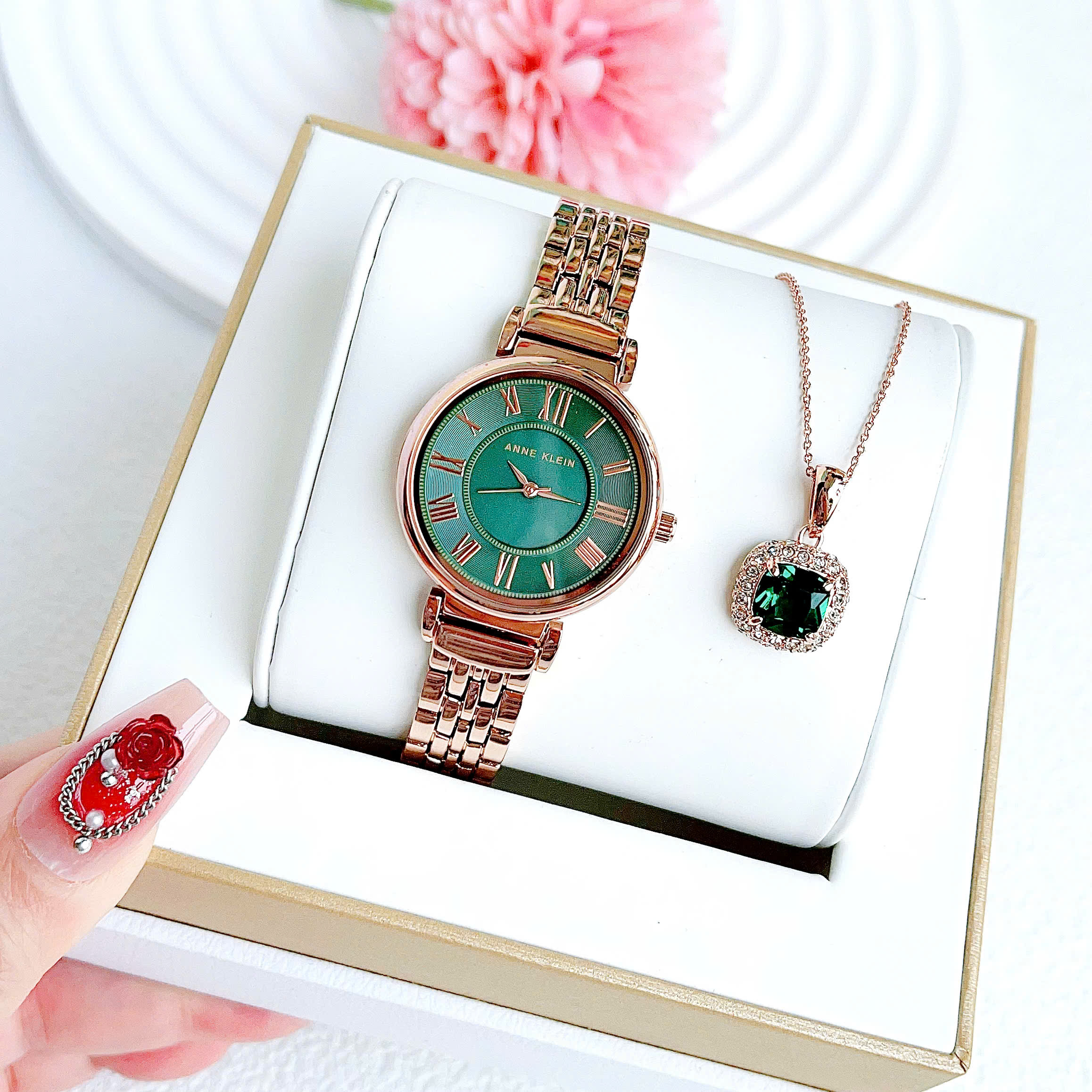 Đồng Hồ Anne Klein Green Dial Ladies Watch AK/2158GNRG
