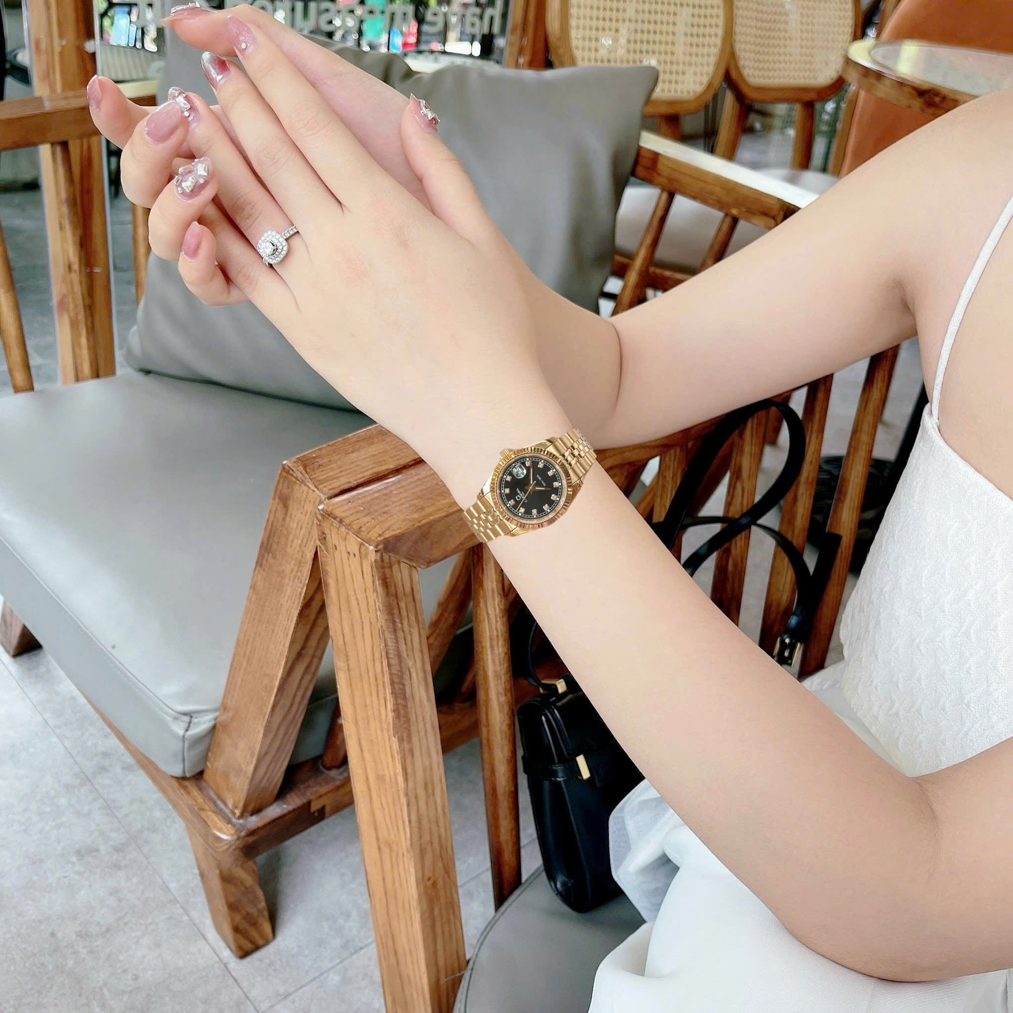 Đồng Hồ Carnival 8131L Women – Thiết Kế Dáng Rolex Demi Sang Trọng