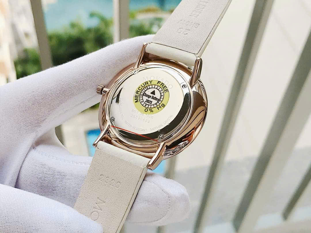 Đồng Hồ Nữ Movado Modern 47 0607388 – Mặt Hồng Phấn, Dây Trắng Ngà Tinh Tế