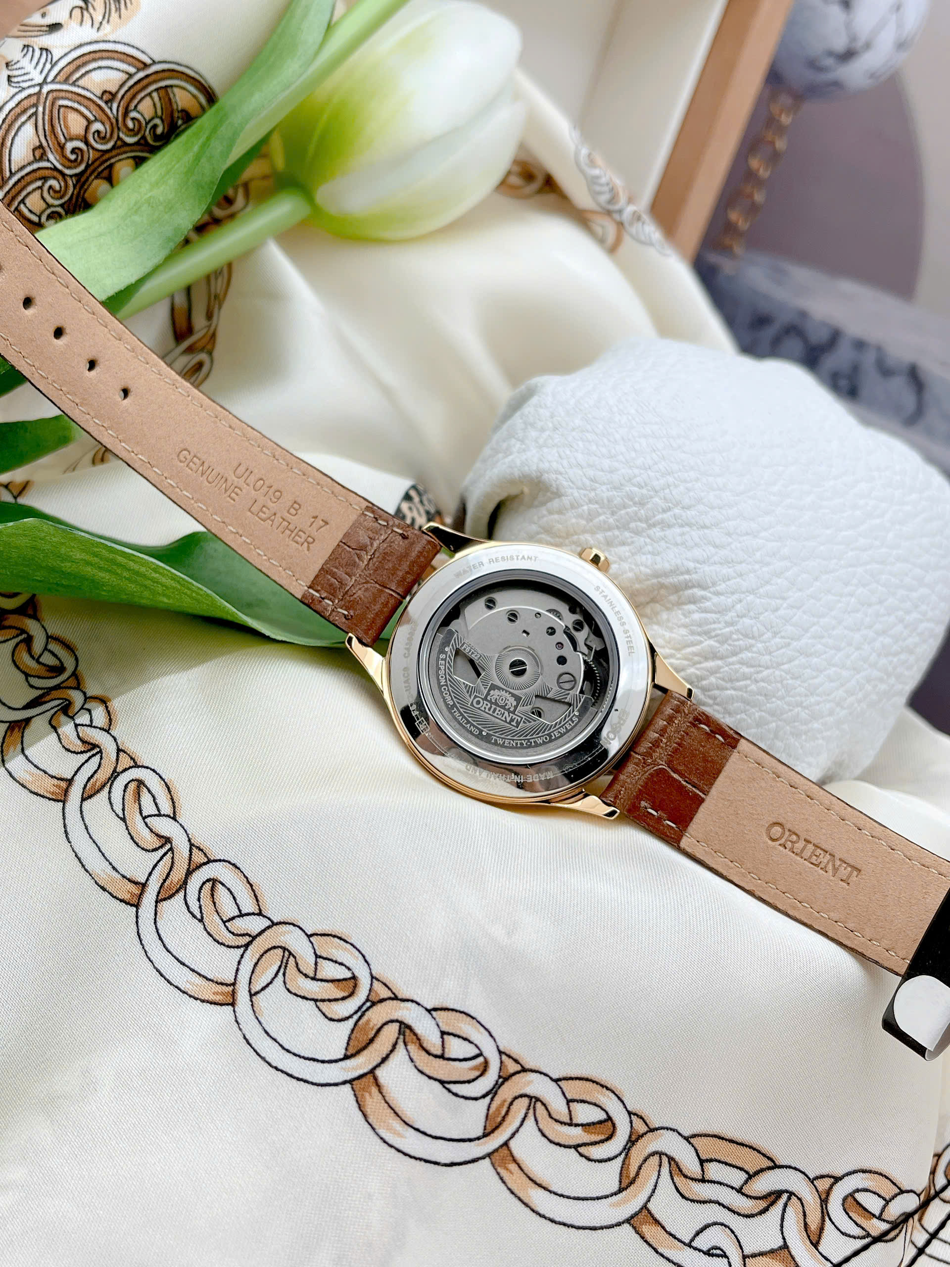 Đồng Hồ Orient Open Heart Ladies RN-AG0728S – Nét Thanh Lịch Từ Cỗ Máy Cơ Tinh Xảo
