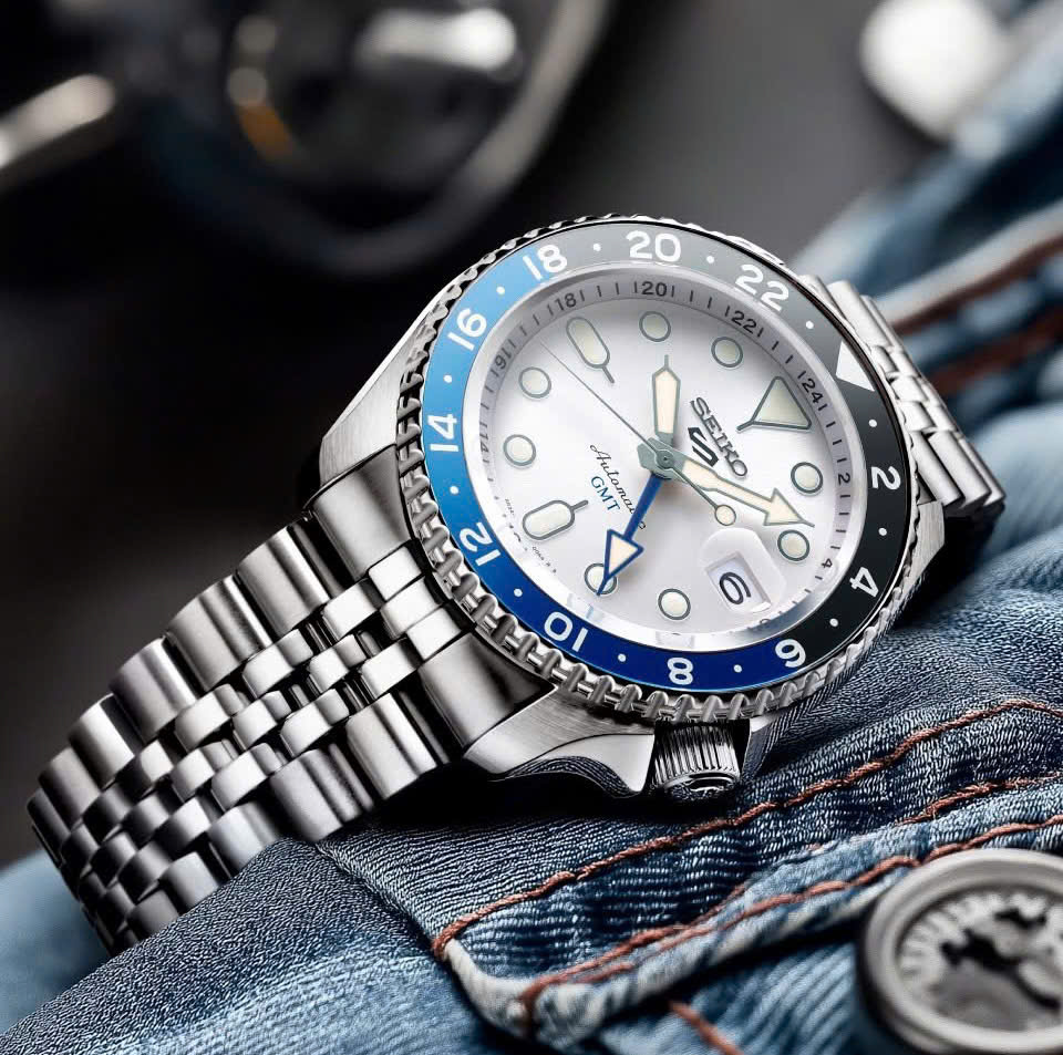 Đồng hồ Seiko Sport GMT SSK033K1 – Vượt Thời Gian, Khẳng Định Đẳng Cấp giá rẻ nhất thị trường