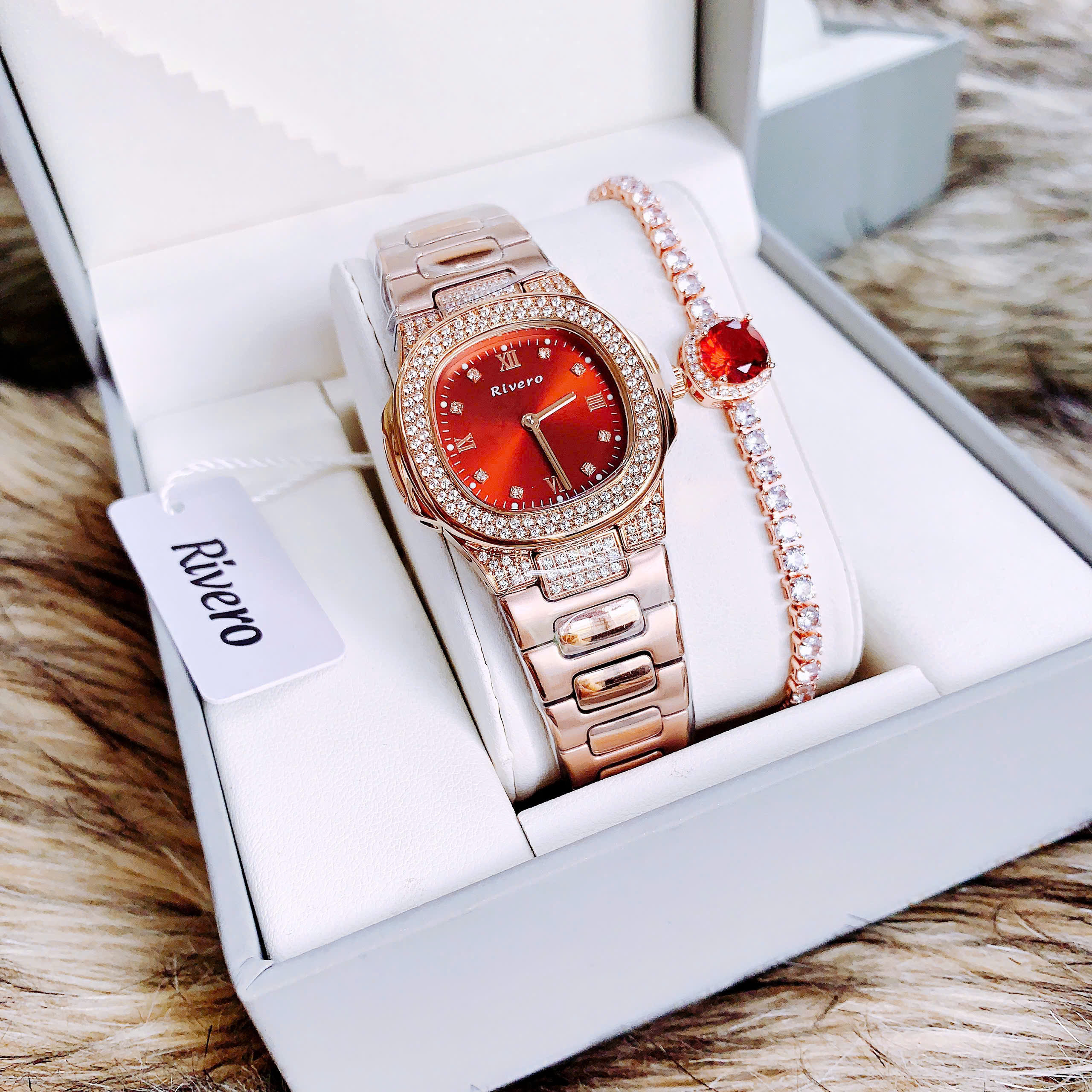 New Collection RIVERO 2025 – Đồng Hồ RIVERO R88602 Sang Trọng và Đẳng Cấp