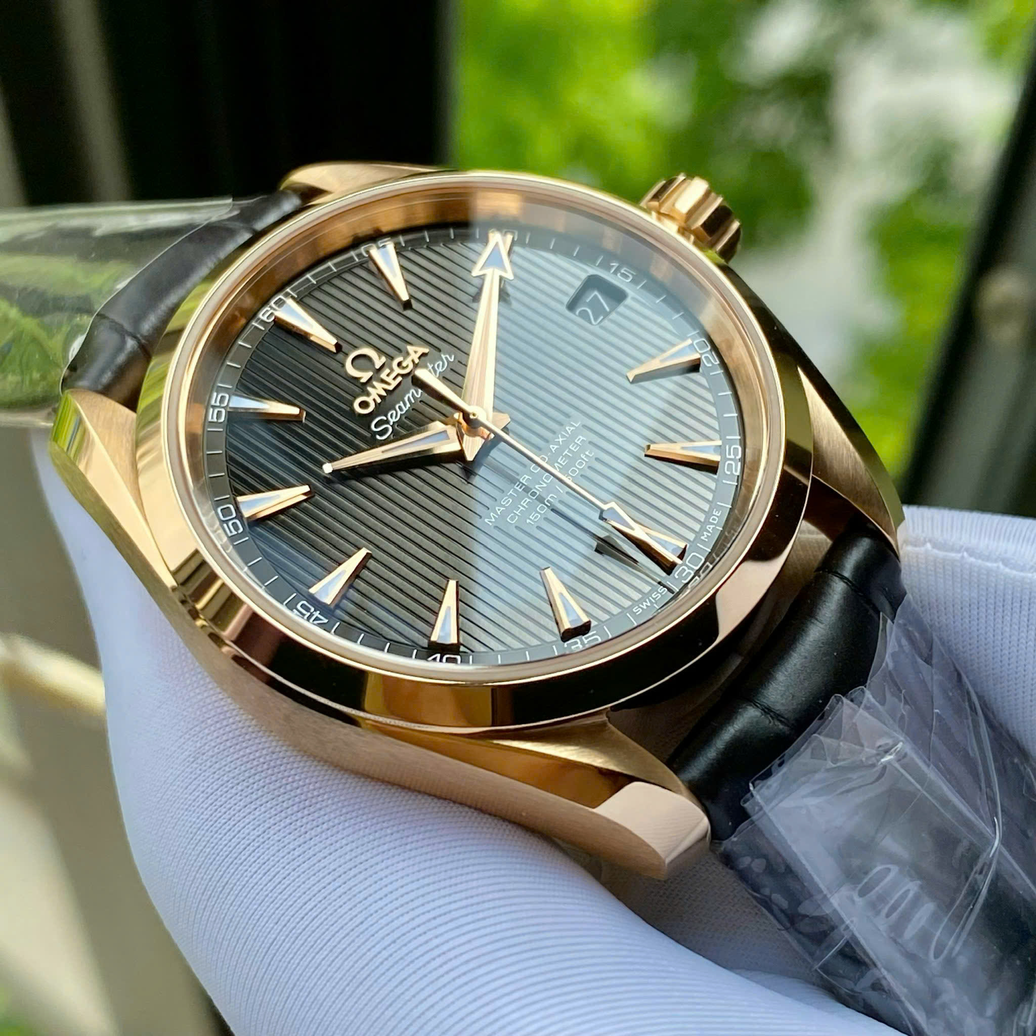 Đồng hồ Omega Aqua Terra 18k Rose Gold 38.5mm – Đỉnh Cao Sang Trọng và Hiếm Có