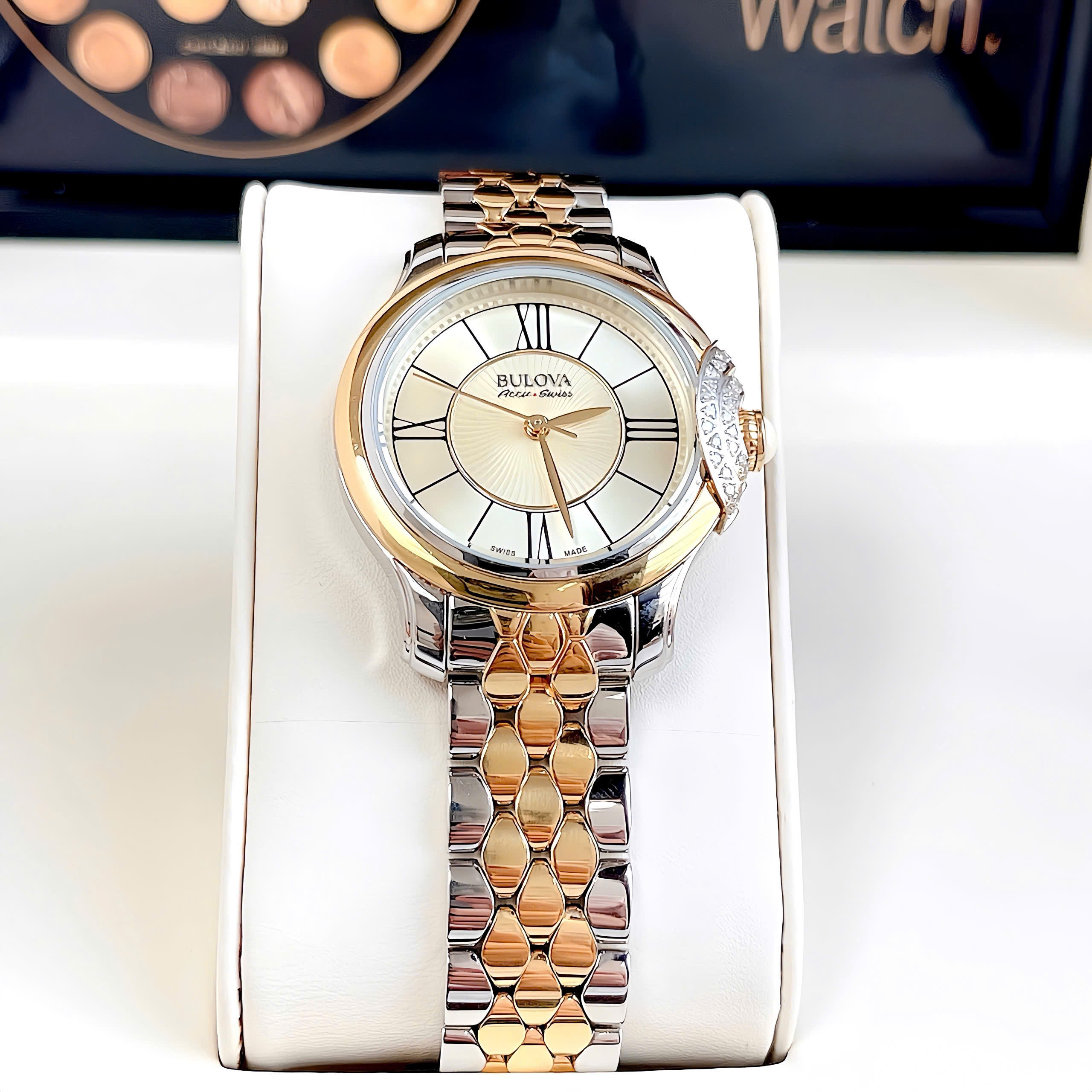 Đồng hồ Bulova Accu Swiss Diamond – Demi sang trọng, đính 30 viên kim cương tấm