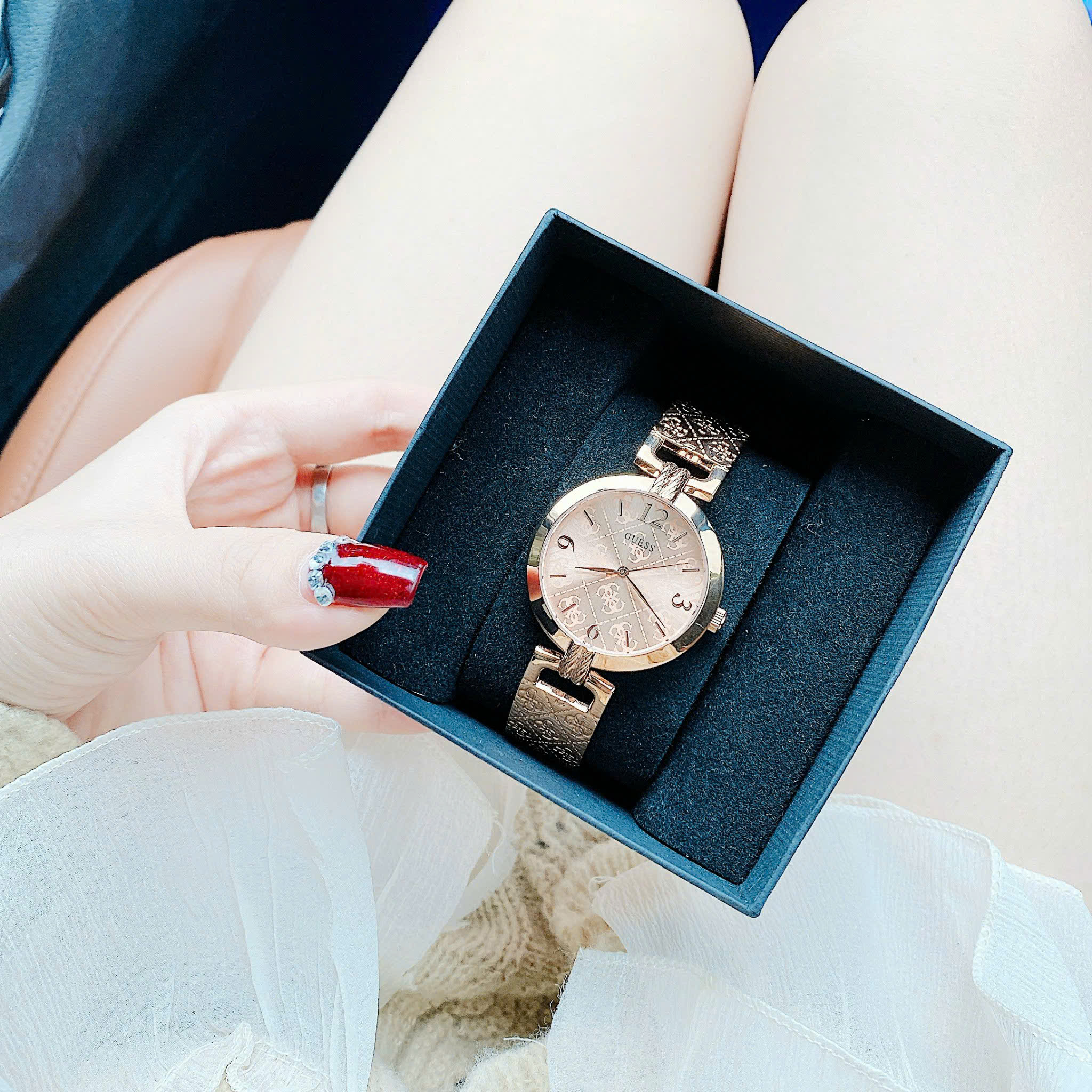 Đồng hồ nữ GUESS Women's G Luxe Gold Plated U1228L3 – Vẻ đẹp thời thượng từ phong cách châu Âu