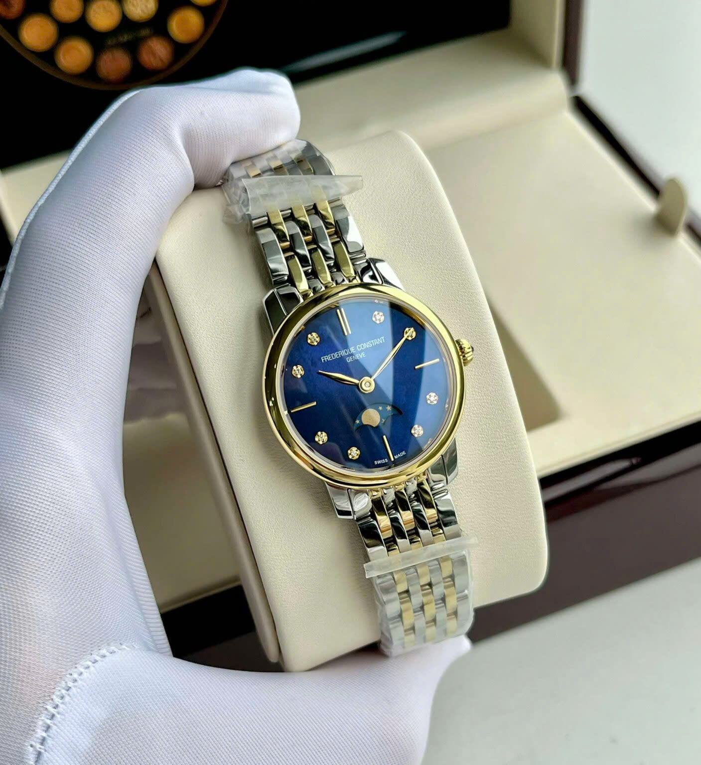 Đồng hồ Frederique Constant Classic Slimline Ladies Moonphase – Sang Trọng, Nữ Tính Và Đẳng Cấp
