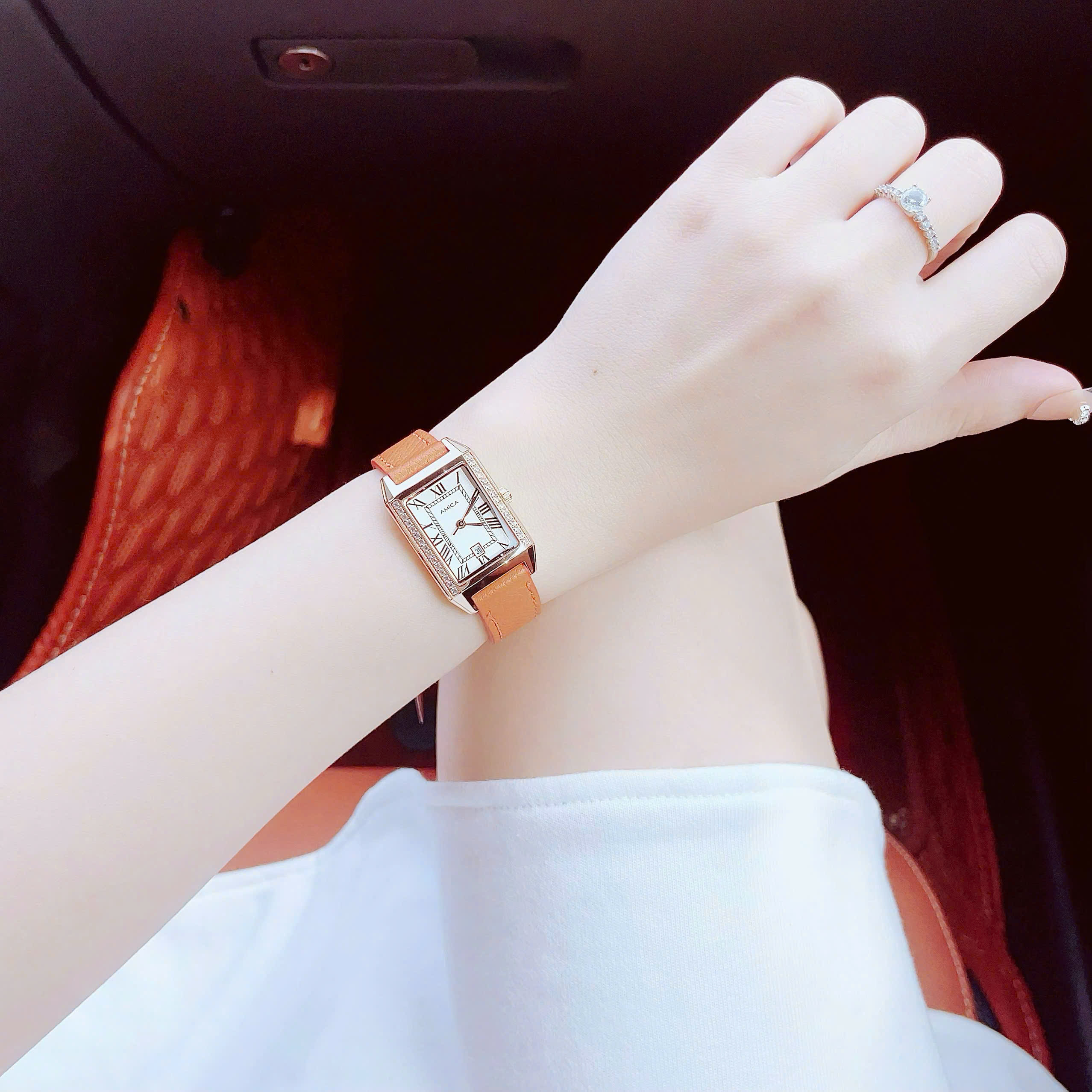 Đồng Hồ Amica A042 – Thiết Kế Kịch Độc, Sang Trọng Và Cực Đẹp