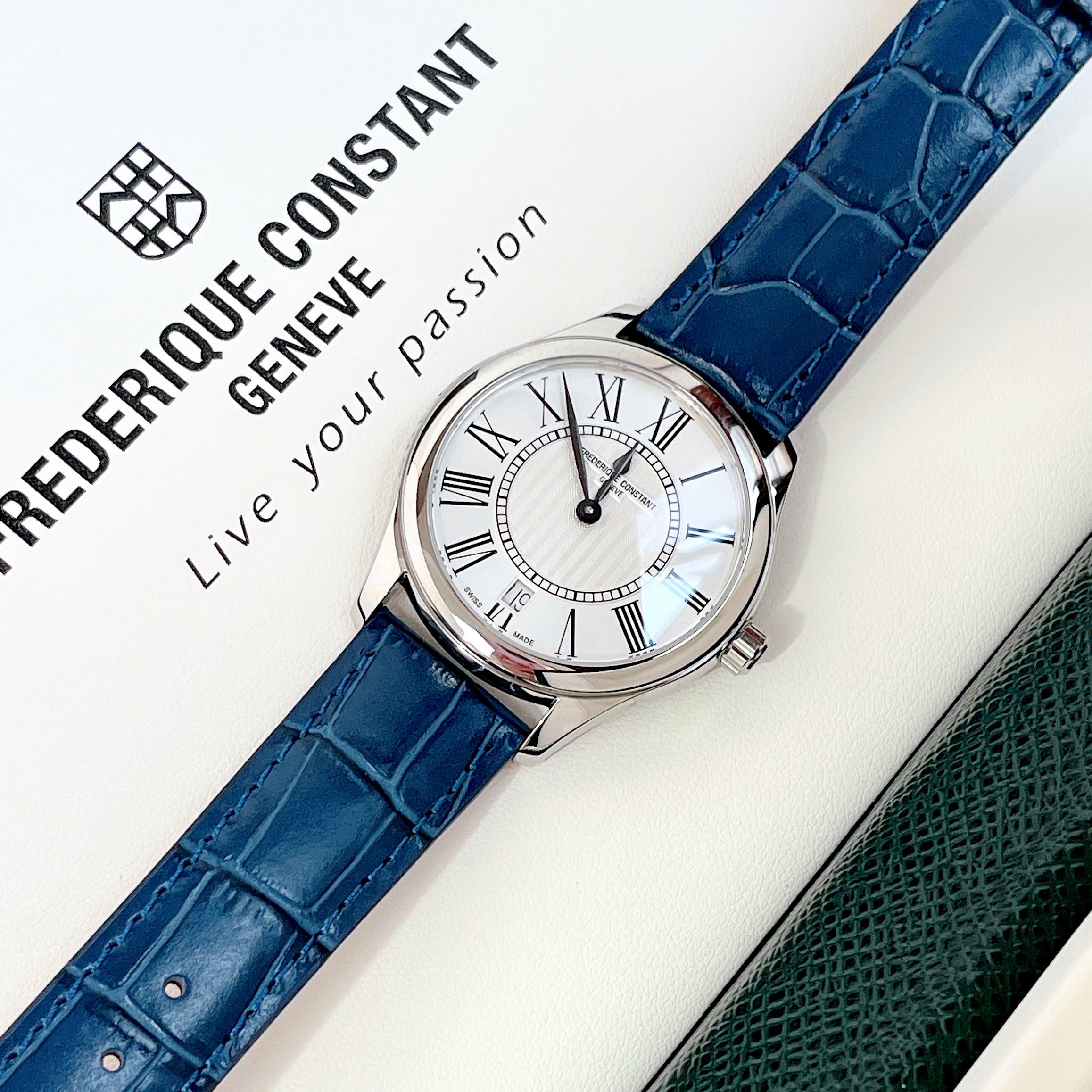 ĐỒNG HỒ FREDERIQUE CONSTANT CLASSIC – THANH LỊCH, TINH TẾ VÀ MÃI MÃI KHÔNG LỖI MỐT FC-220MS3B6