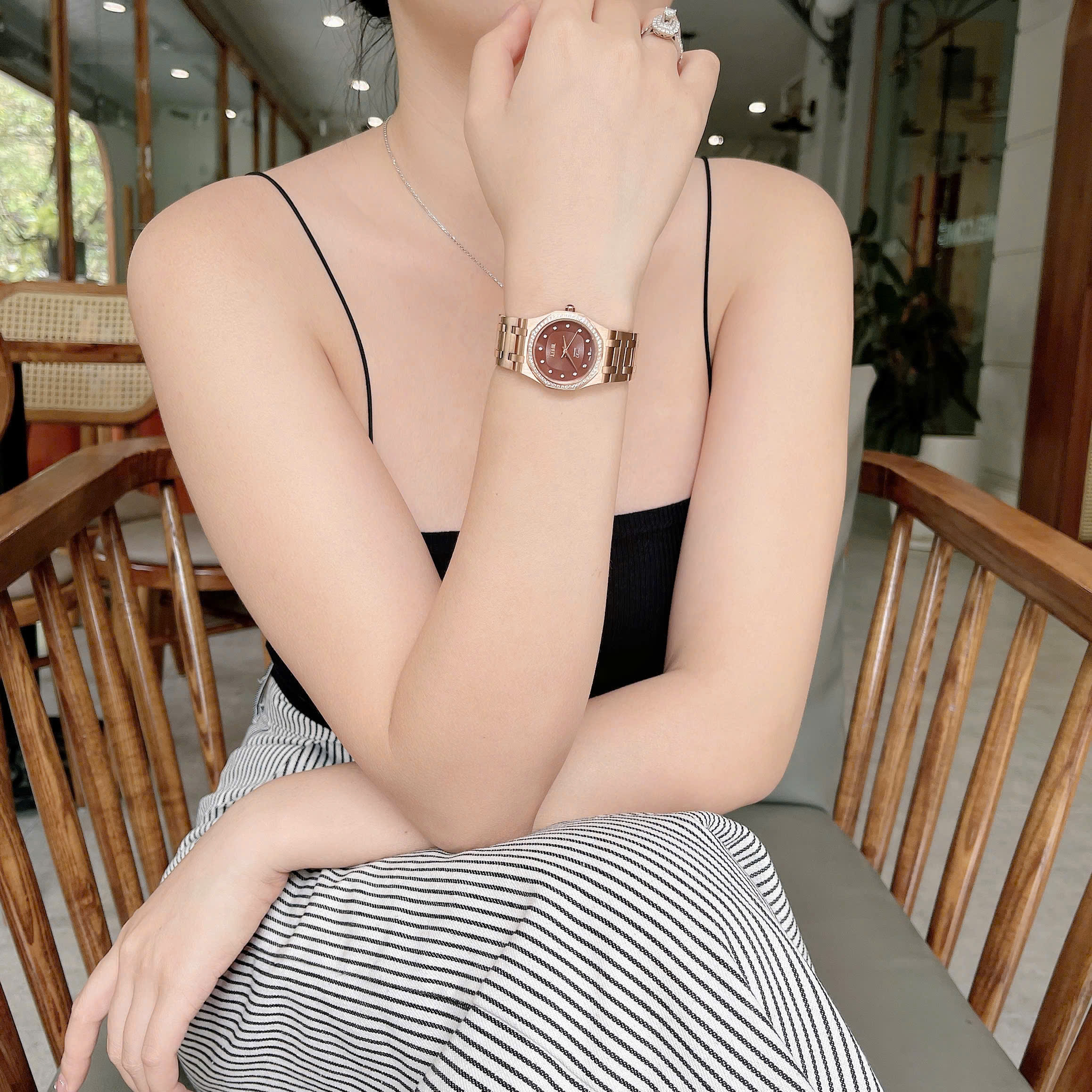 KEMIL Melania New SS 2025 – Đồng Hồ Nữ Sang Trọng Lấy Cảm Hứng Từ Thiết Kế Đỉnh Cao