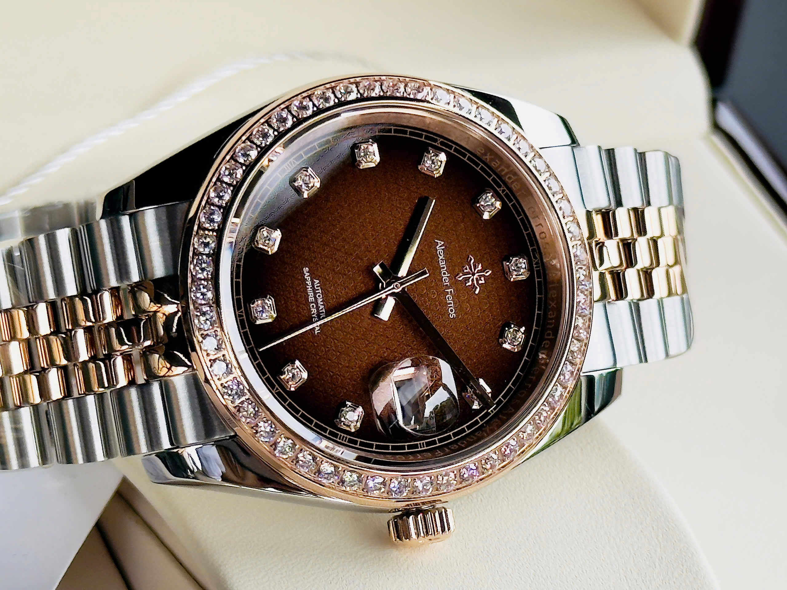 Đồng hồ Alexander Ferros 8201D/08 – Biểu tượng phong cách Thụy Sĩ, xu hướng thời trang 2025