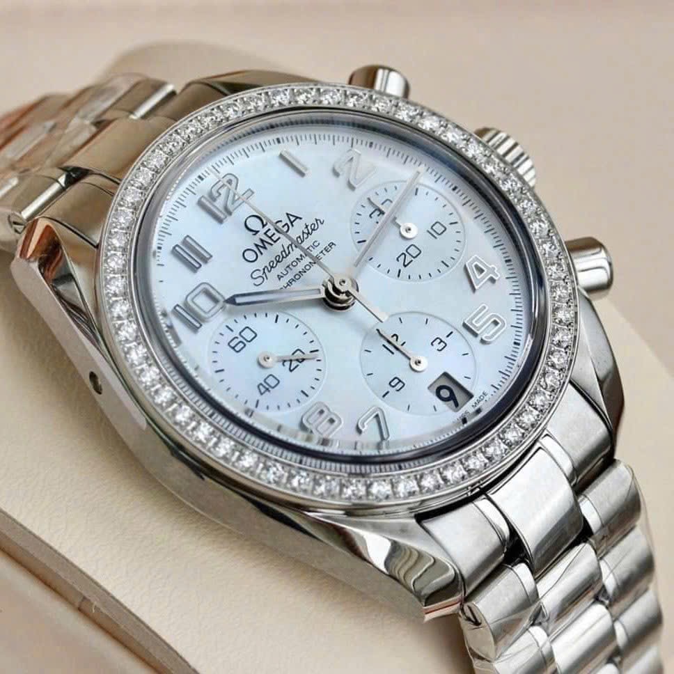 Omega Speedmaster Chronograph Diamond 38mm – Đẳng Cấp Thể Thao Kết Hợp Vẻ Đẹp Kim Cương