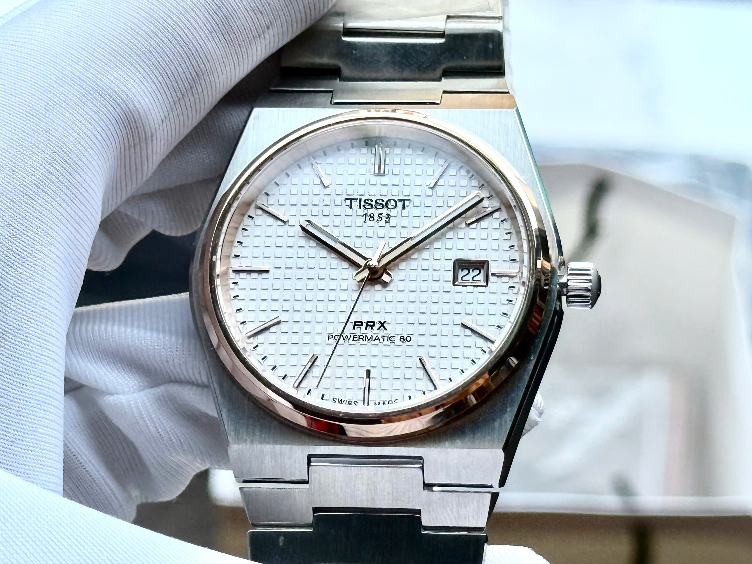 Đồng hồ Cặp đôi Tissot PRX Automatic 35mm – Huyền thoại trở lại, phiên bản hoàn hảo cho mọi cổ tay - Trắng: Model: T137.207.11.111.00 - Blue-Ice: Model: T137.207.11.351.00
