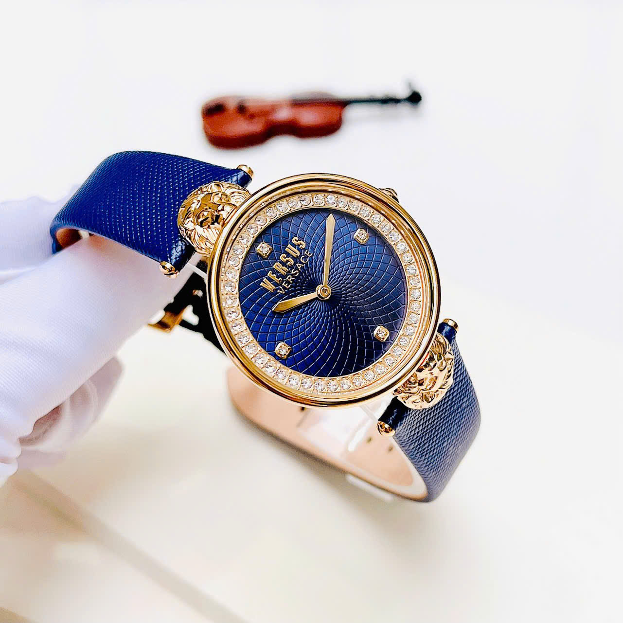 Đồng Hồ Nữ Versus Versace Victoria Harbour Women's Watch VSP333221 Màu Xanh Dương