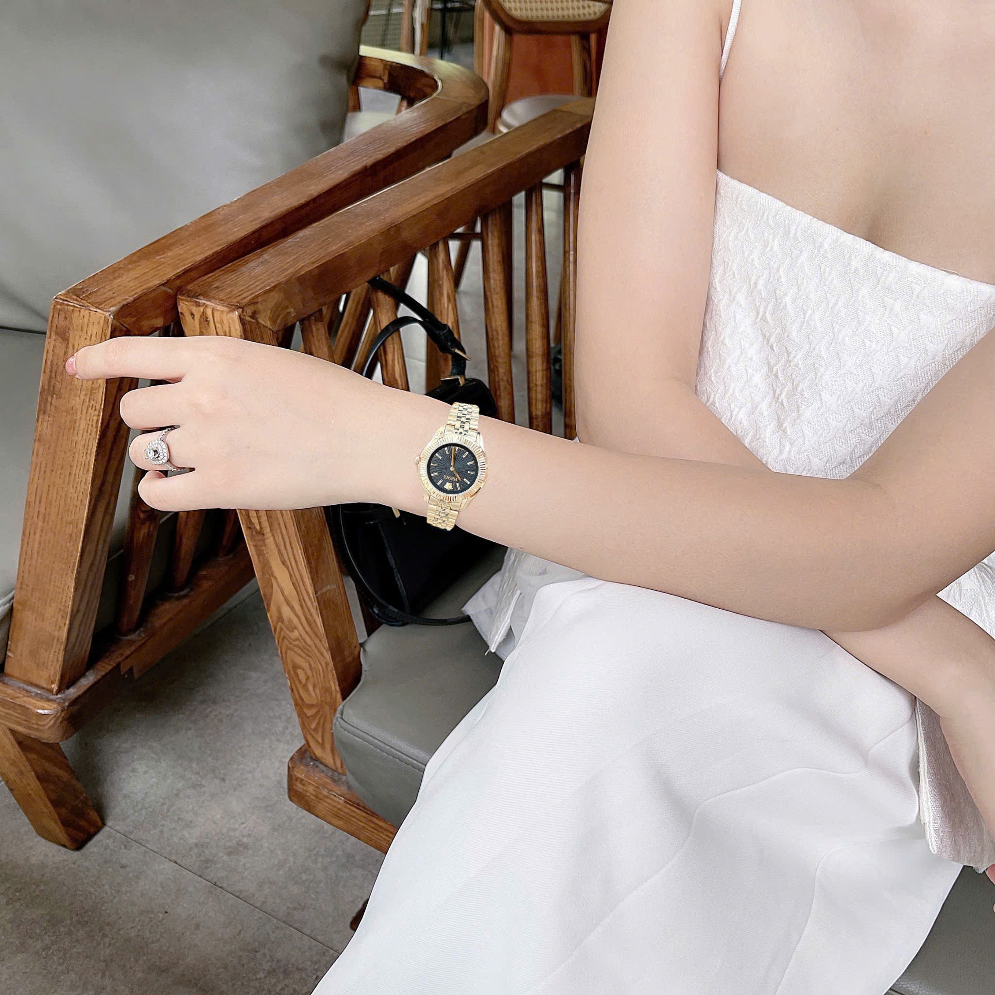 Đồng Hồ Versace Greca Time 2025 – Phiên Bản Size Bé Sang Trọng Và Đẳng Cấp