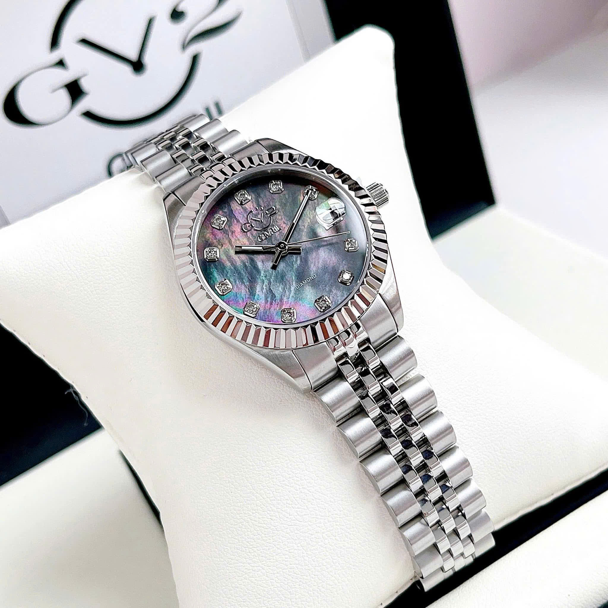 Tuyệt Phẩm Rolex GV2 Naples – Phiên Bản Giới Hạn Đầy Quyến Rũ Dành Cho Phái Đẹp
