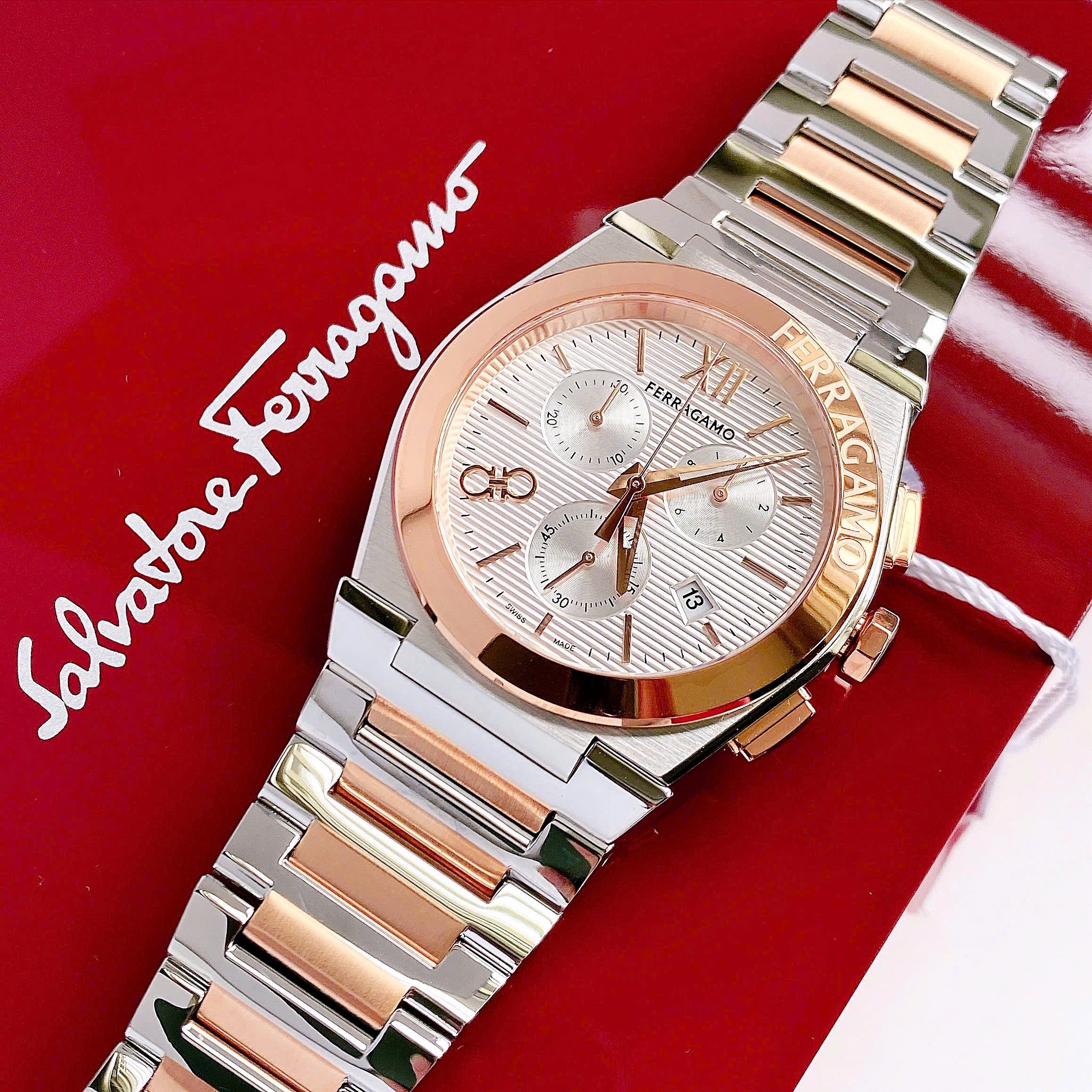 Đồng Hồ Salvatore Ferragamo Vega Demi Rose 2025 – Sang Trọng, Nam Tính, Đỉnh Cao