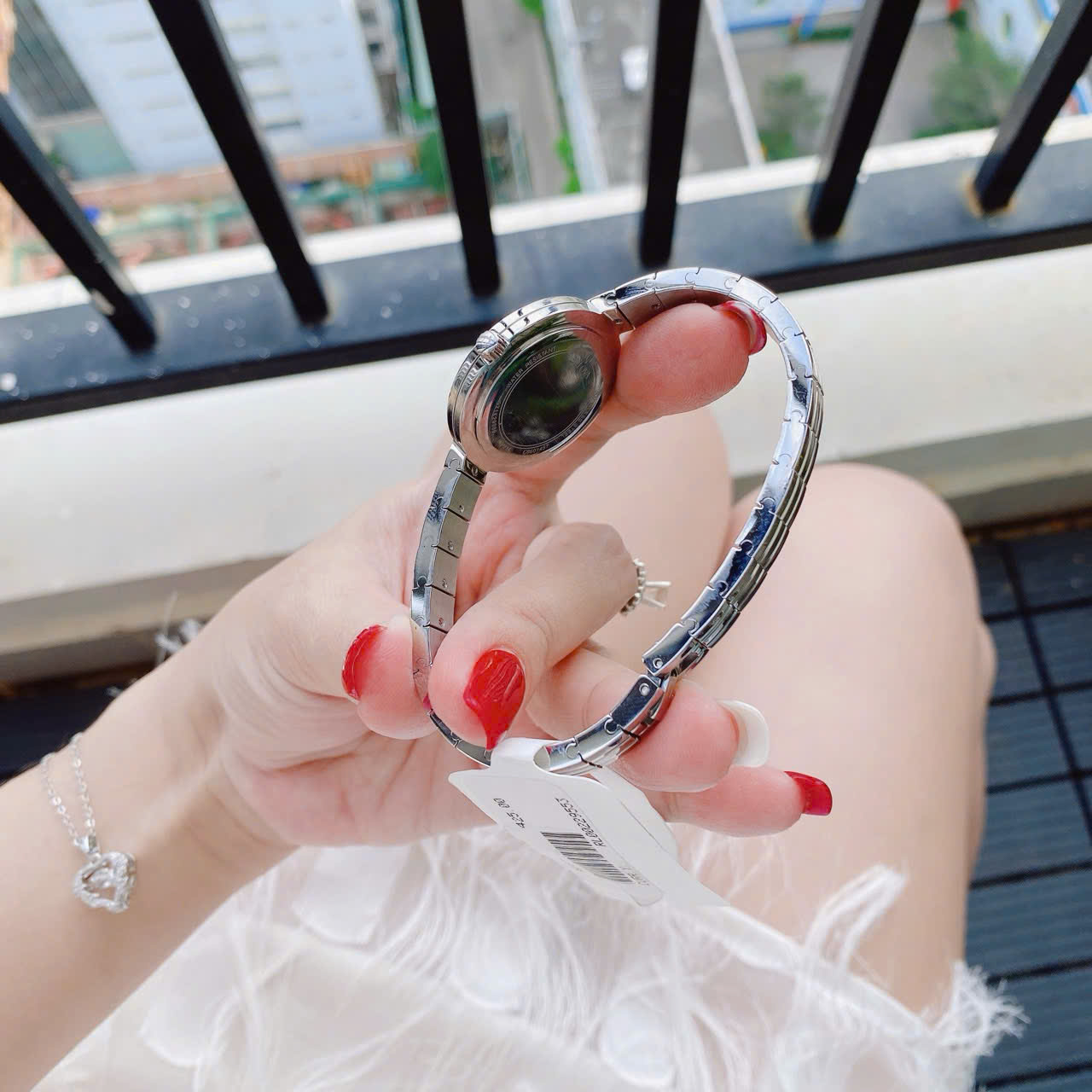 Đồng hồ Bulova 96P214 – Thiết kế vòng tay thời thượng, nữ tính và sang trọng