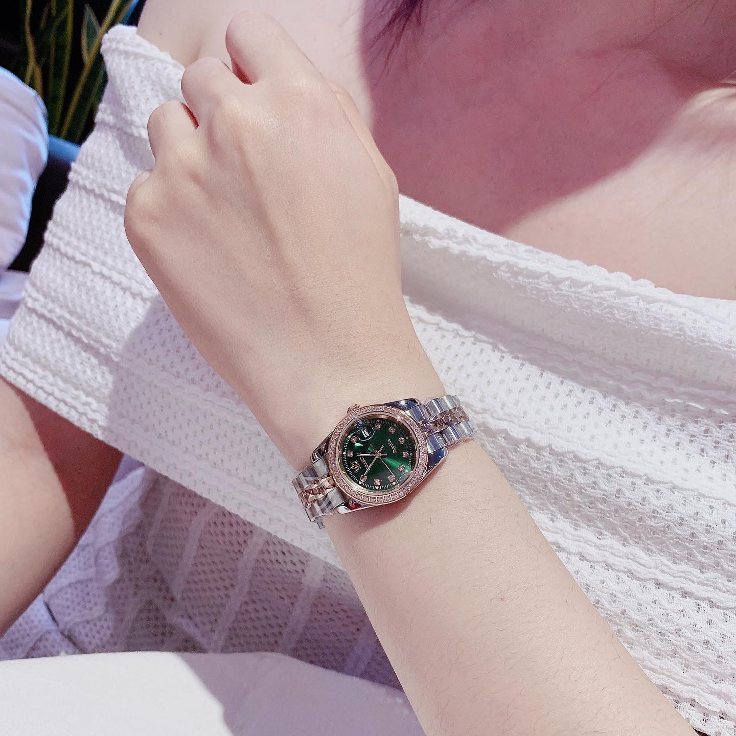 Đồng Hồ AMICA for woman Thiết kế kinh điển Rolex, Quai kim loại demi Kính sapphire  mặt xanh đậm