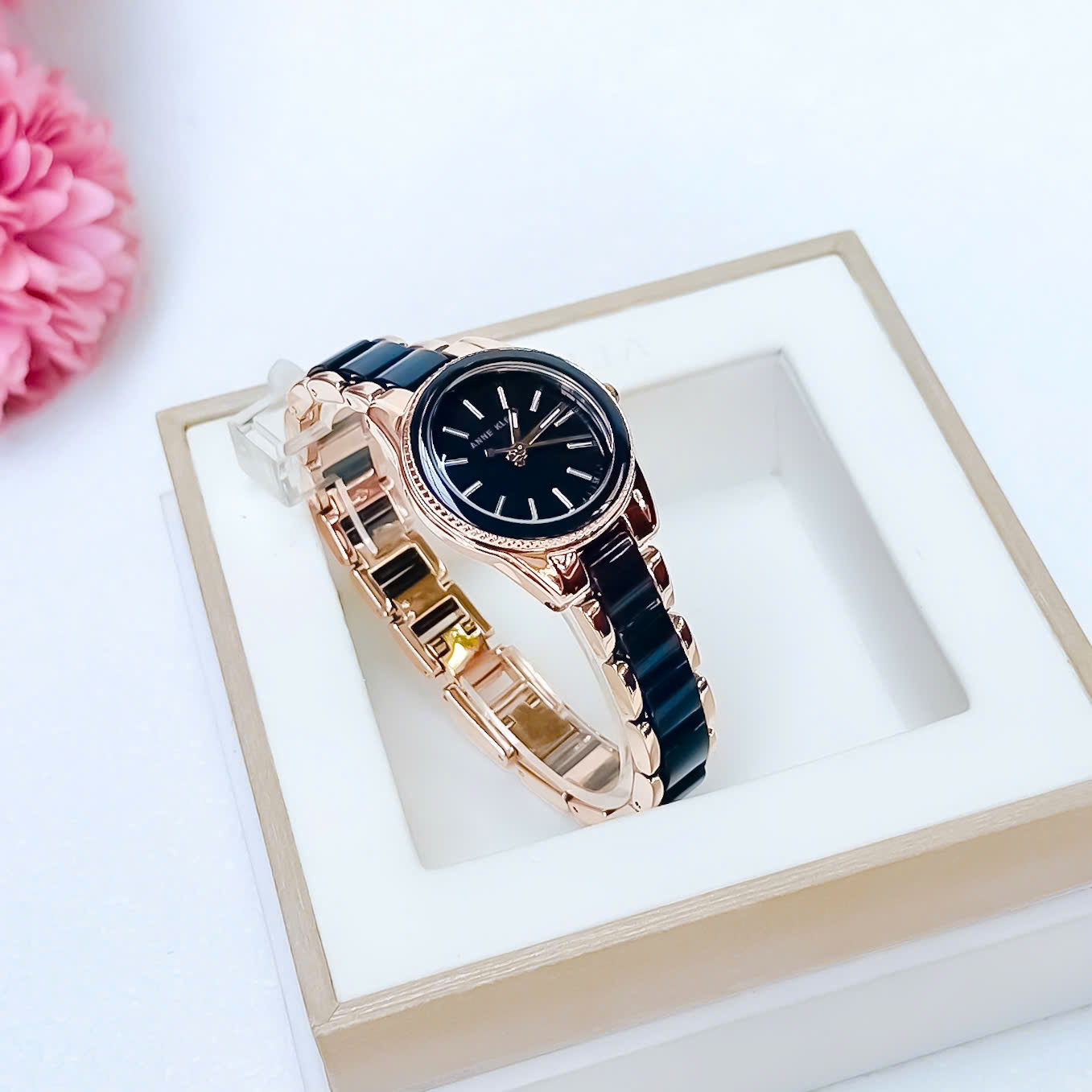 Đồng Hồ Nữ Anne Klein AK/3212NVRG – Sang Trọng Với Xanh Navy & Rose Gold