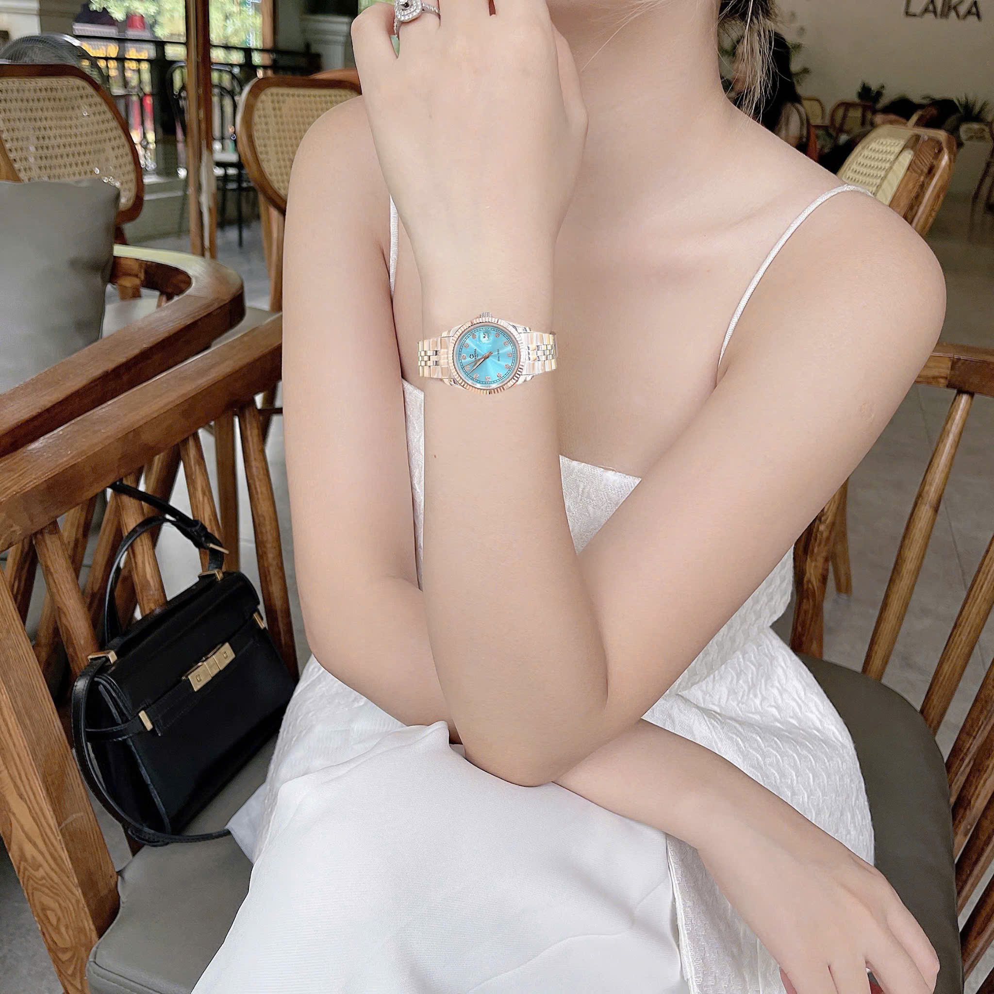 Đồng Hồ Nữ Carnival 8131L-VH-XT – Vẻ Đẹp Lấy Cảm Hứng Từ Rolex, Đẳng Cấp Trong Từng Chi Tiết