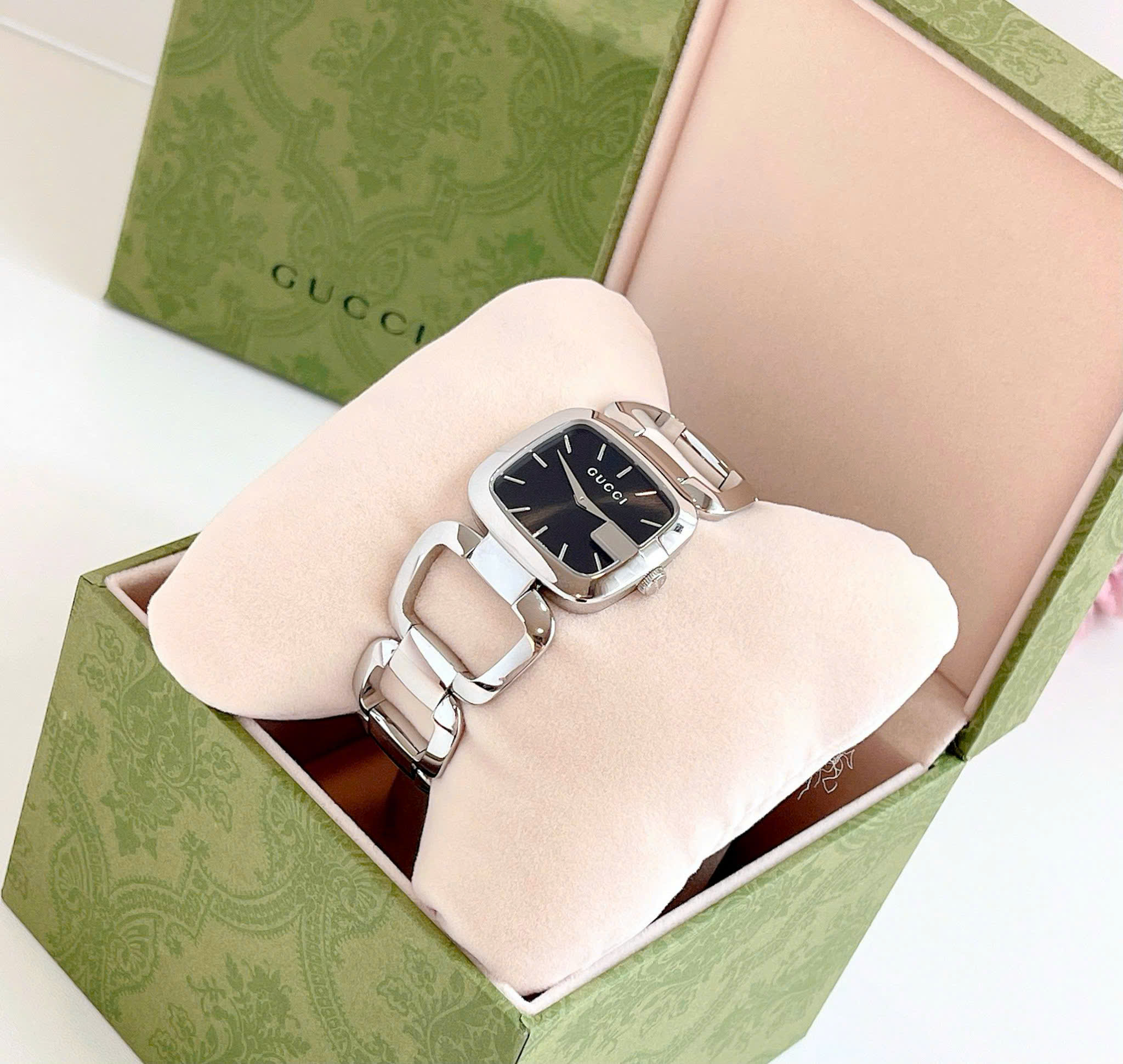 Đồng hồ Gucci G-Gucci YA125510 – Đồng hồ nữ thời trang sang chảnh và hiếm có