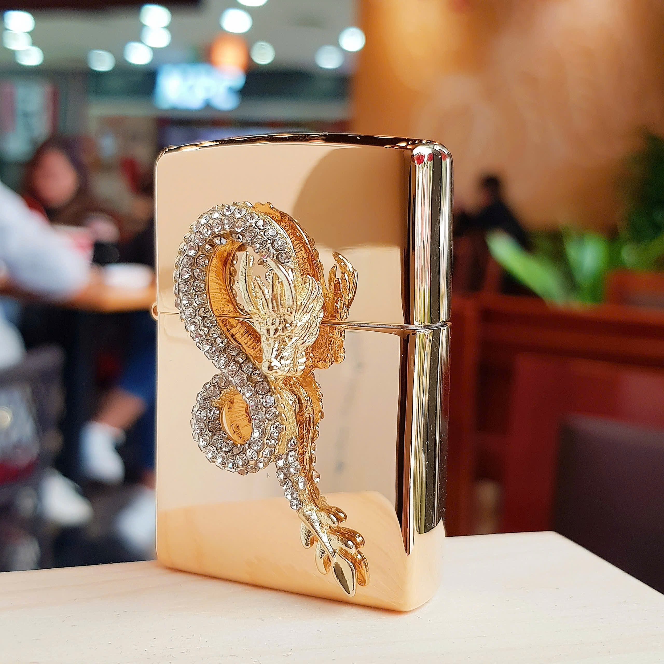 Bật lửa zippo tại Quảng Bình - Rồng Mạ Vàng 23K – Biểu tượng của quyền lực, phú quý và đẳng cấp thượng lưu