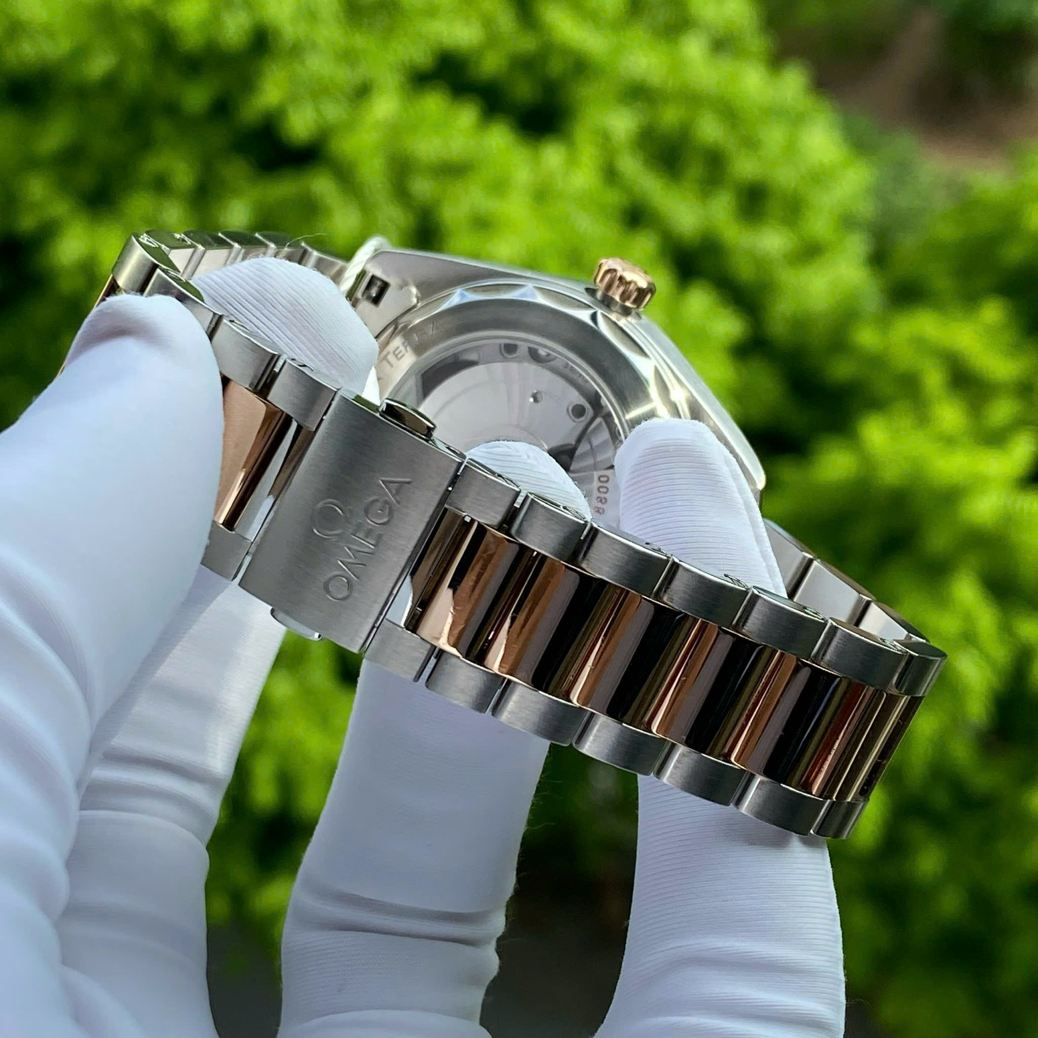 ĐỒNG HỒ OMEGA AQUA TERRA 150M – CO-AXIAL MASTER 38mm 220.20.38.20.56.001 – Sedna Gold 18K