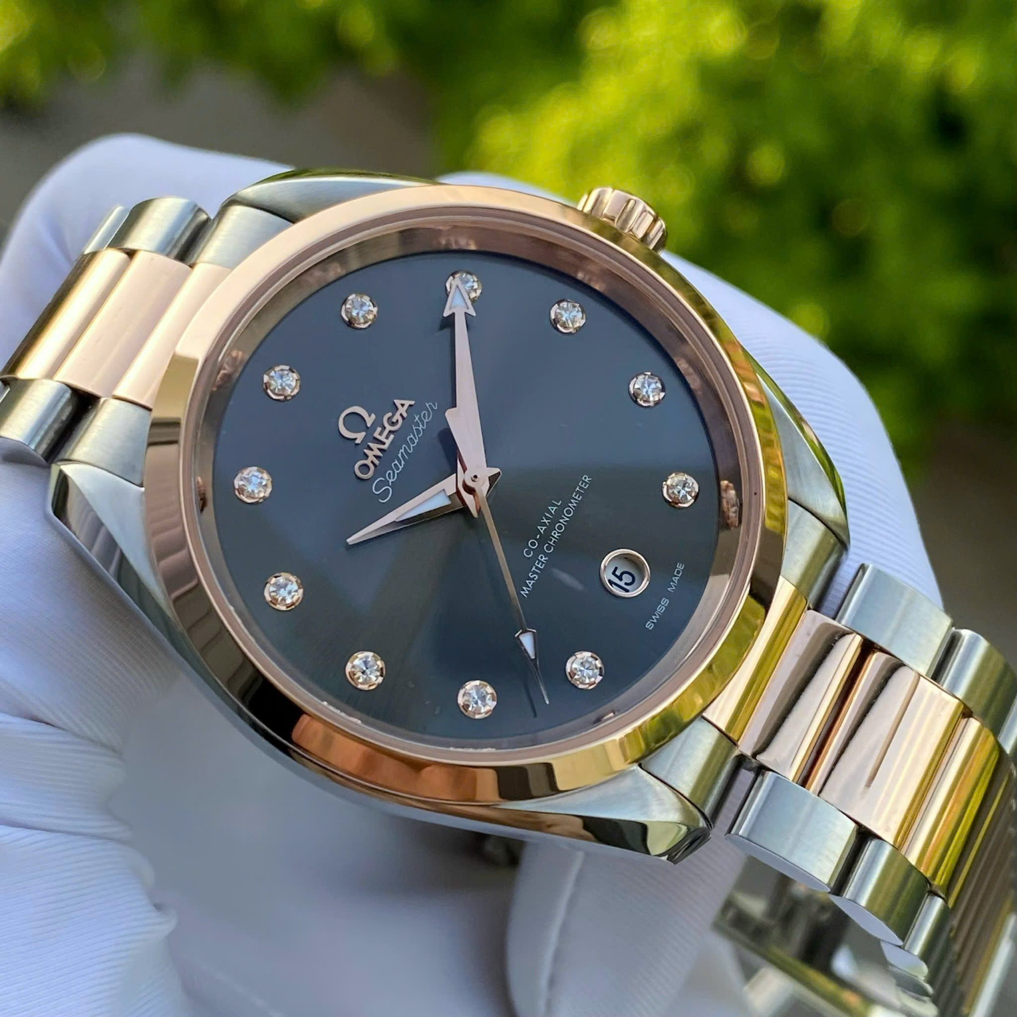 ĐỒNG HỒ OMEGA AQUA TERRA 150M – CO-AXIAL MASTER 38mm 220.20.38.20.56.001 – Sedna Gold 18K