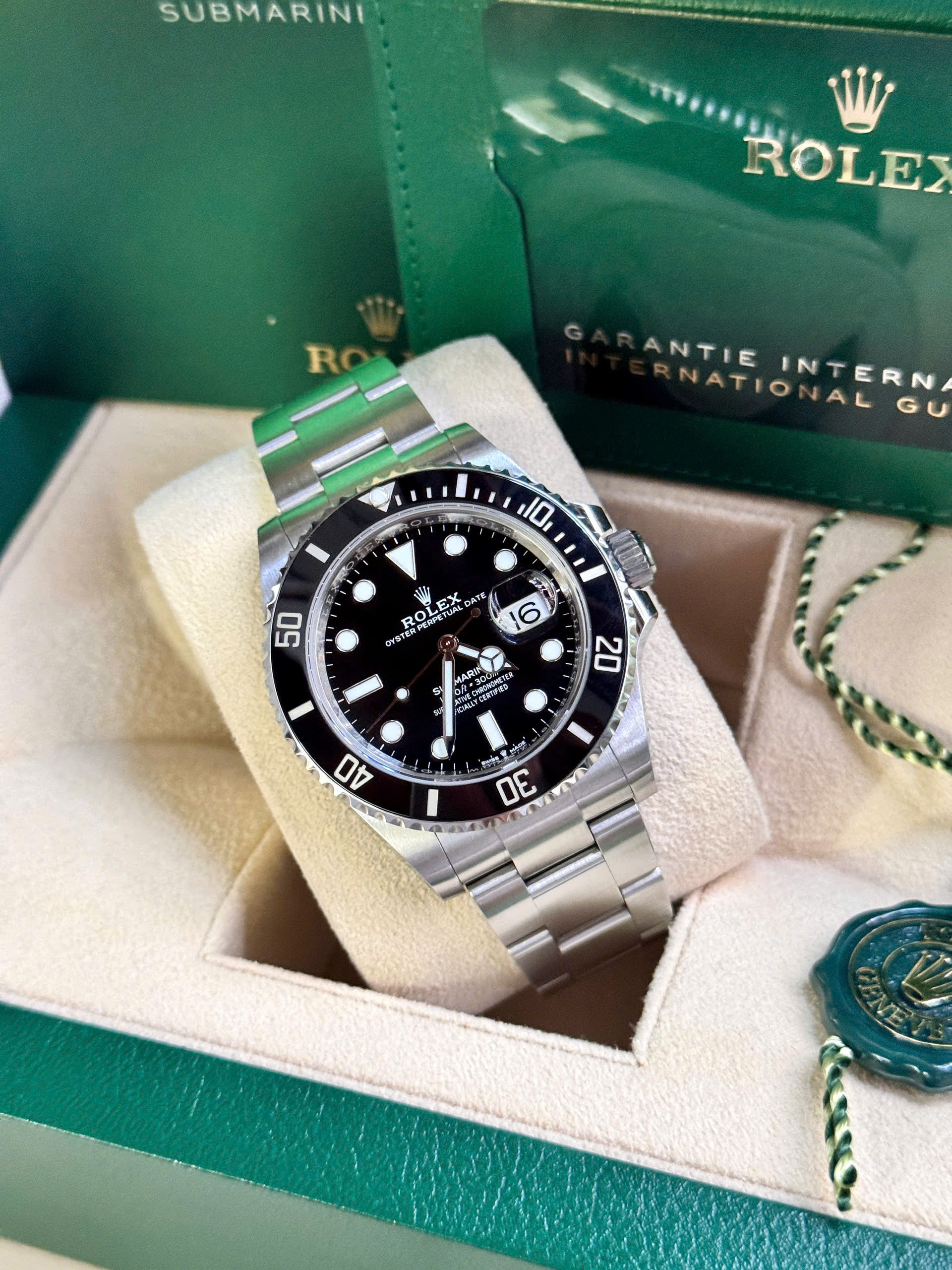 Bộ Sưu Tập Đồng Hồ Rolex Chính Hãng 100%, Giá Tốt có sẵn 12/2025