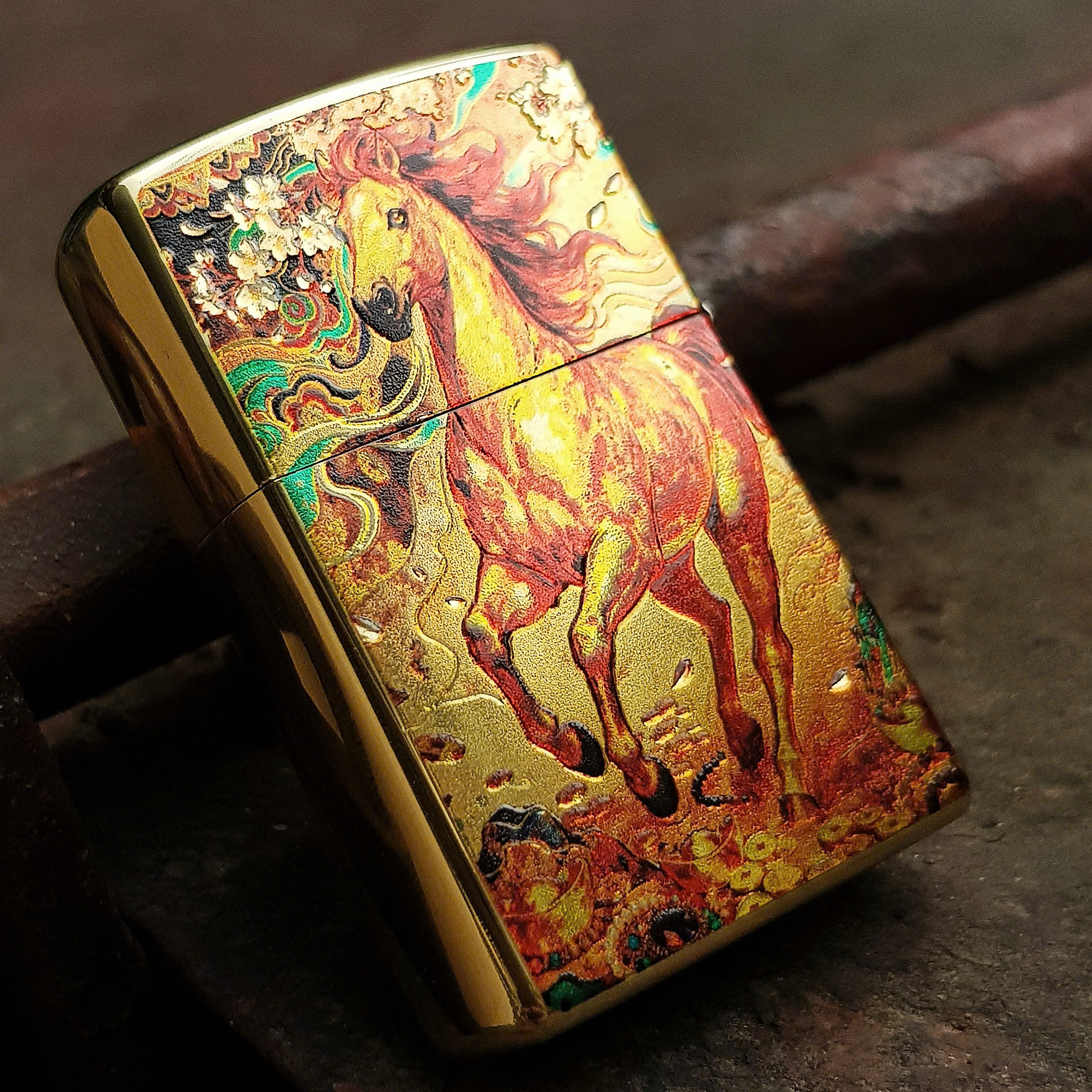 Bật lửa Zippo Mạ Vàng 18K Linh Vật Năm Bính Ngọ 2026 – Siêu Phẩm Phong Thủy Đẳng Cấp