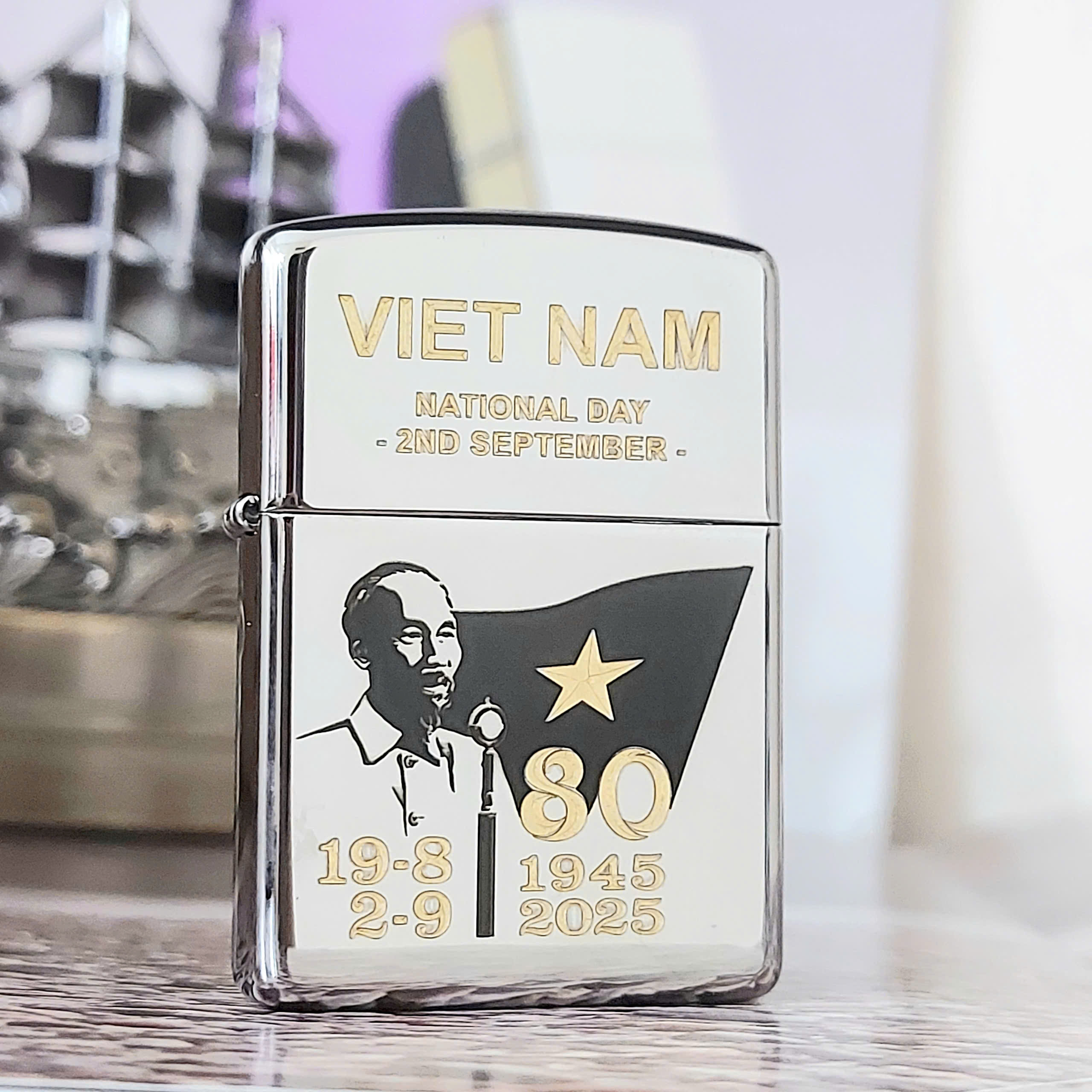 Zippo Kỷ Niệm 80 Năm Quốc Khánh Việt Nam – Biểu Tượng Tự Hào Của Dân Tộc và Nghệ Thuật Sưu Tầm