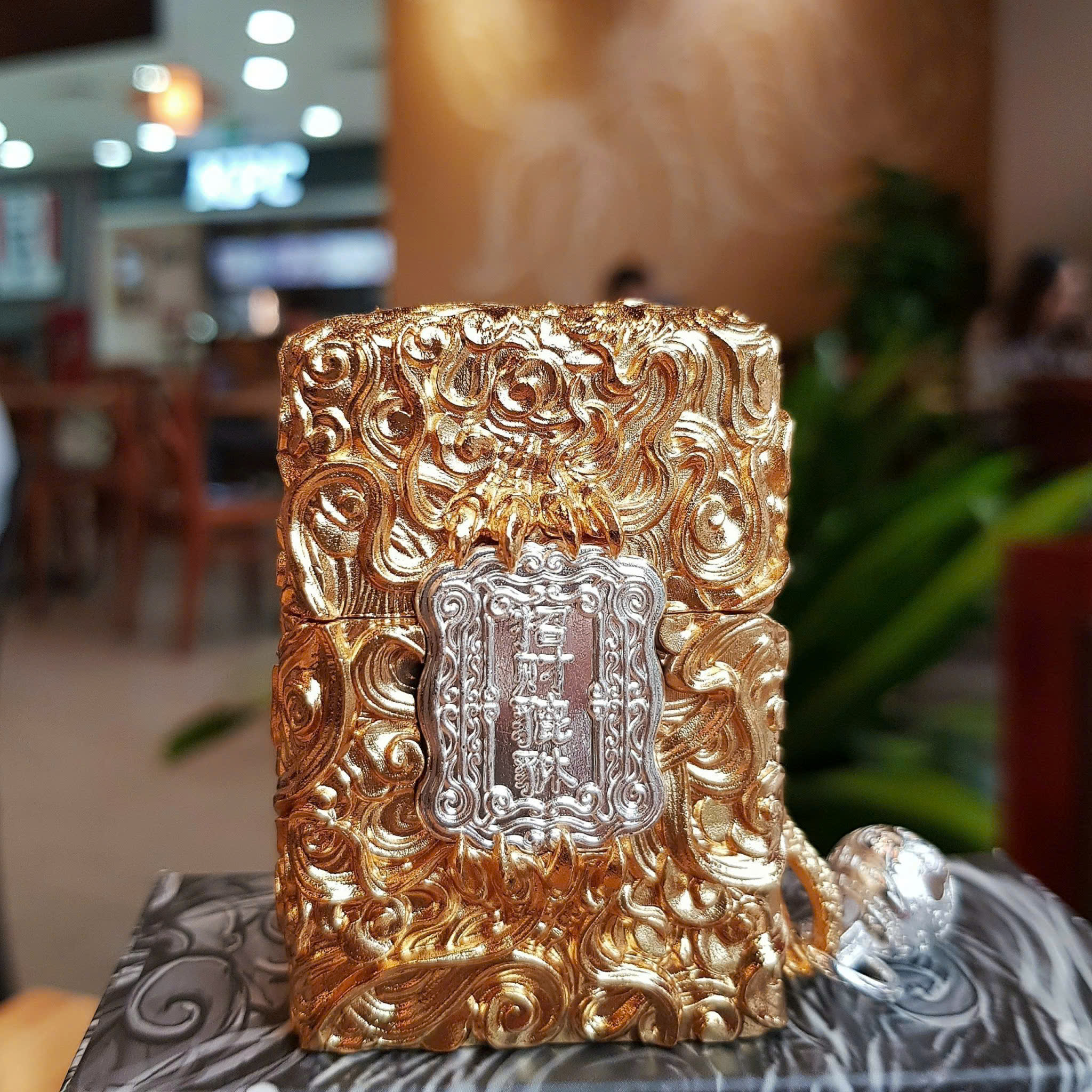 Bật lửa Zippo Kỳ Lân Kim Tiền – Siêu Phẩm Giới Hạn Dành Cho Người Sưu Tầm