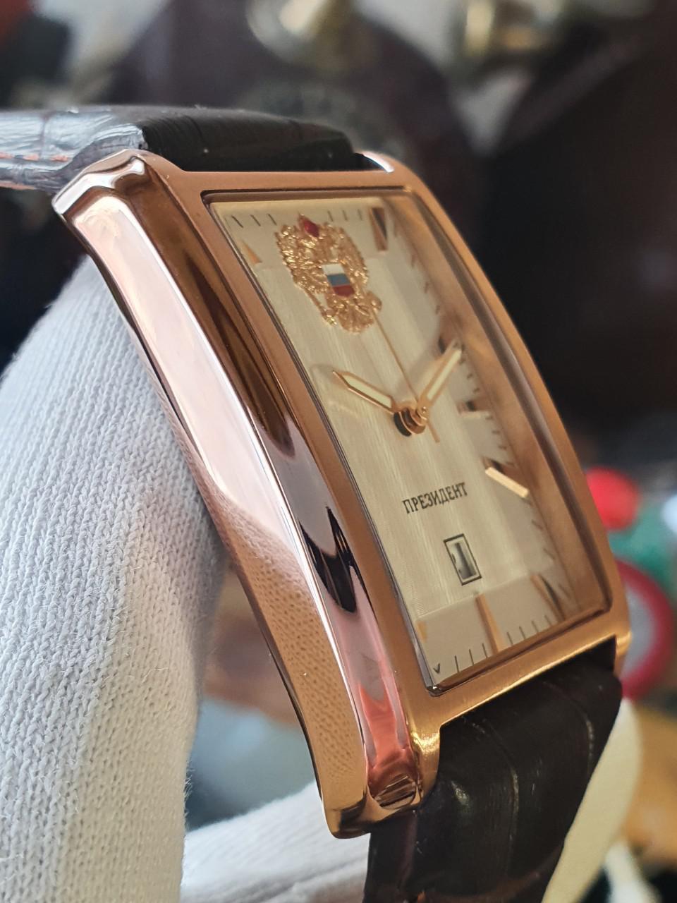Đồng hồ Tổng thống pin 1930 3139863