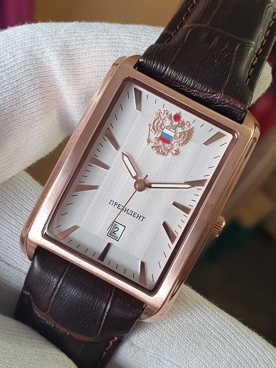 Đồng hồ Tổng thống pin 1930 3139863