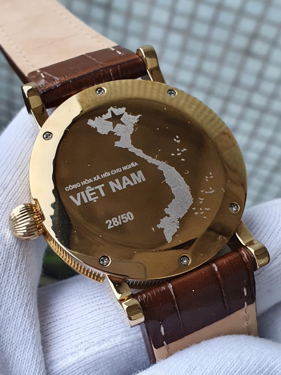 Đồng hồ Nga 252VN074 Quốc huy Việt Nam