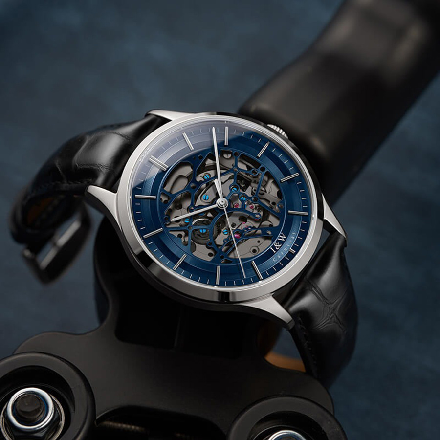 Đồng Hồ Nam I&W Carnival 524G3 Automatic Màu Đen Bạc